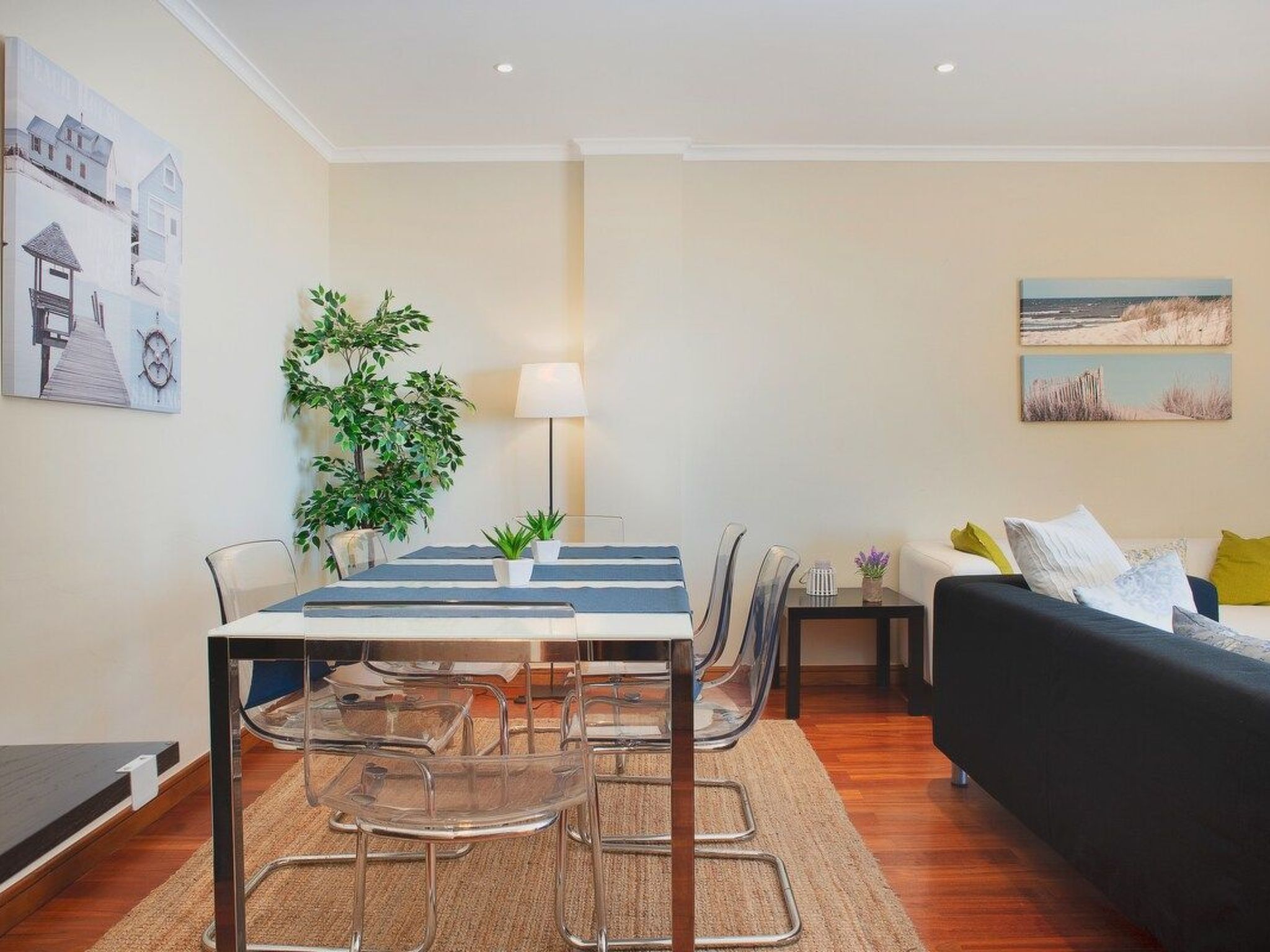 Meerblick Erste Linie mit 2 Pools 4-Drinnen