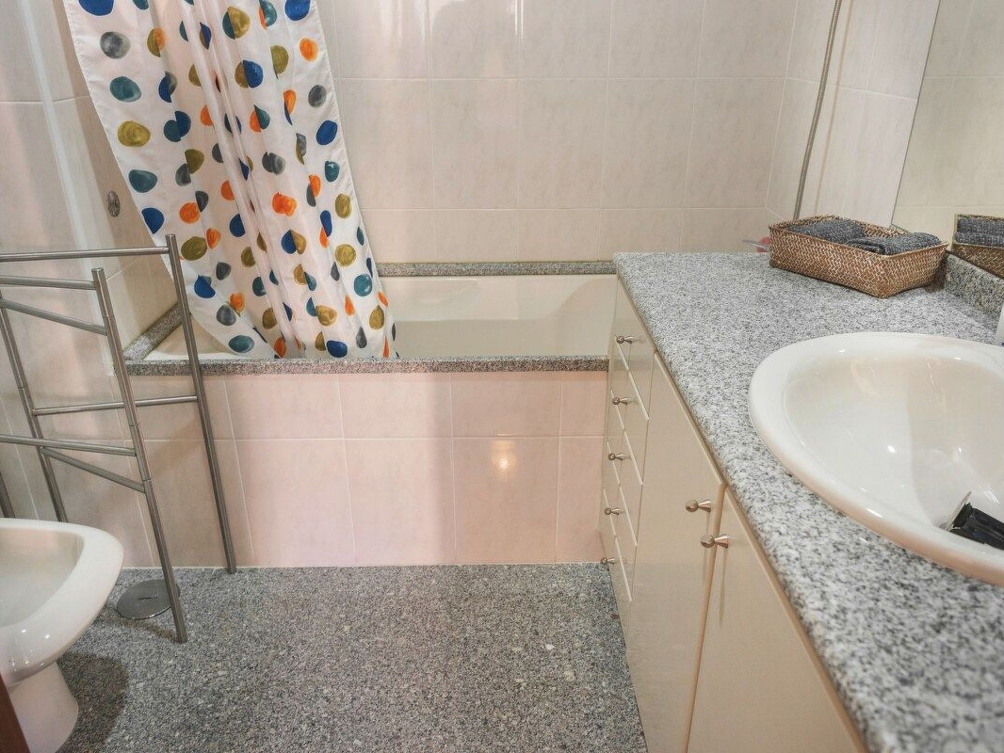 Meerblick Erste Linie mit 2 Pools 4-Drinnen