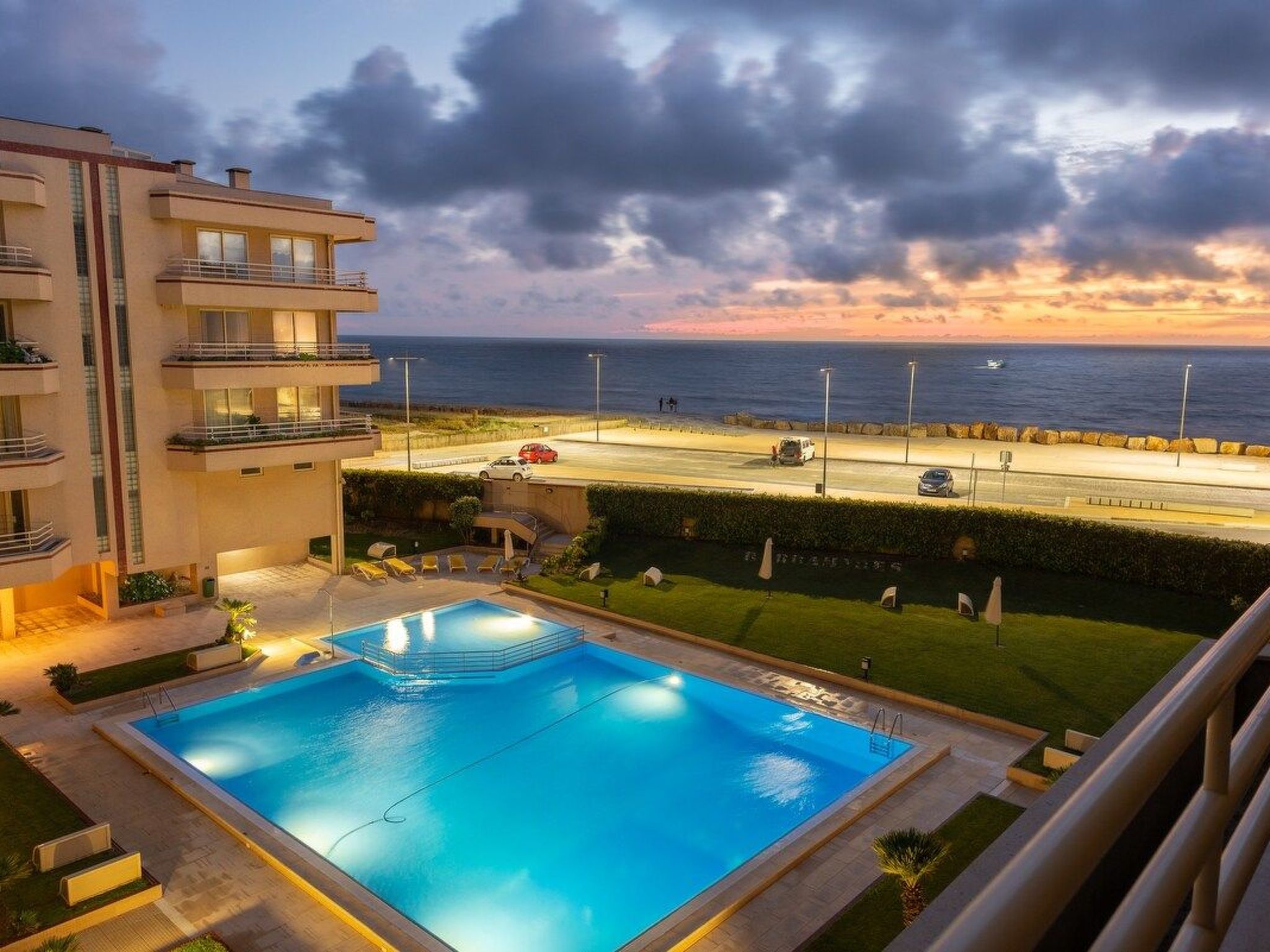 Meerblick Erste Linie mit 2 Pools 2