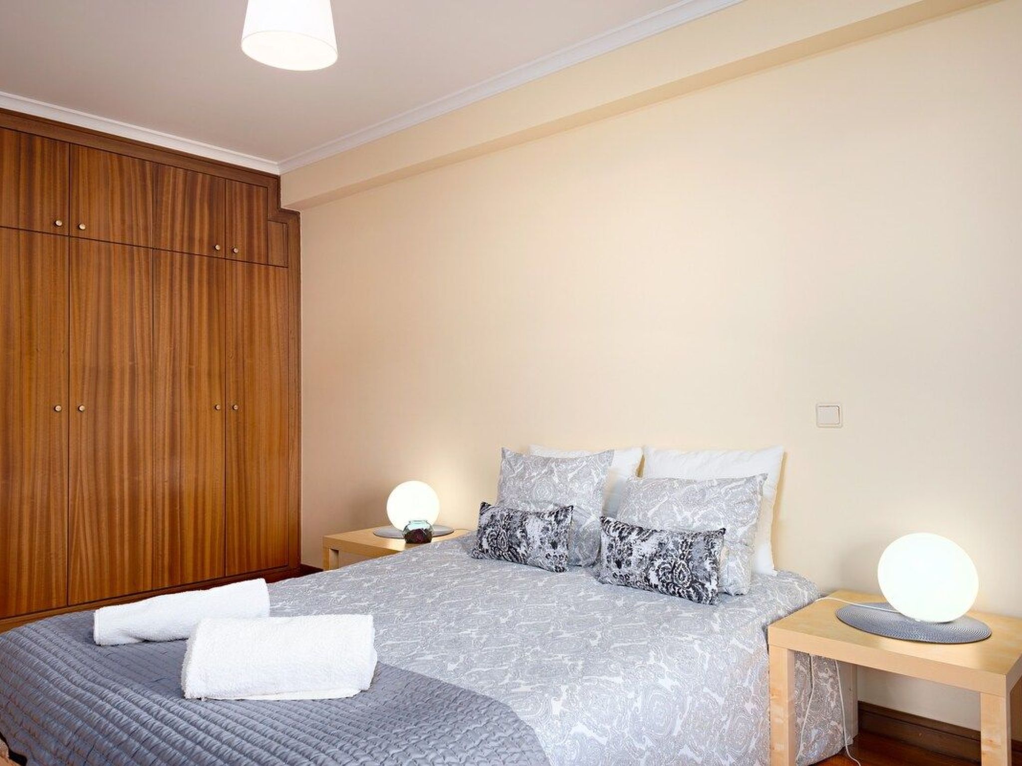 Meerblick Erste Linie mit 2 Pools 2-Inside