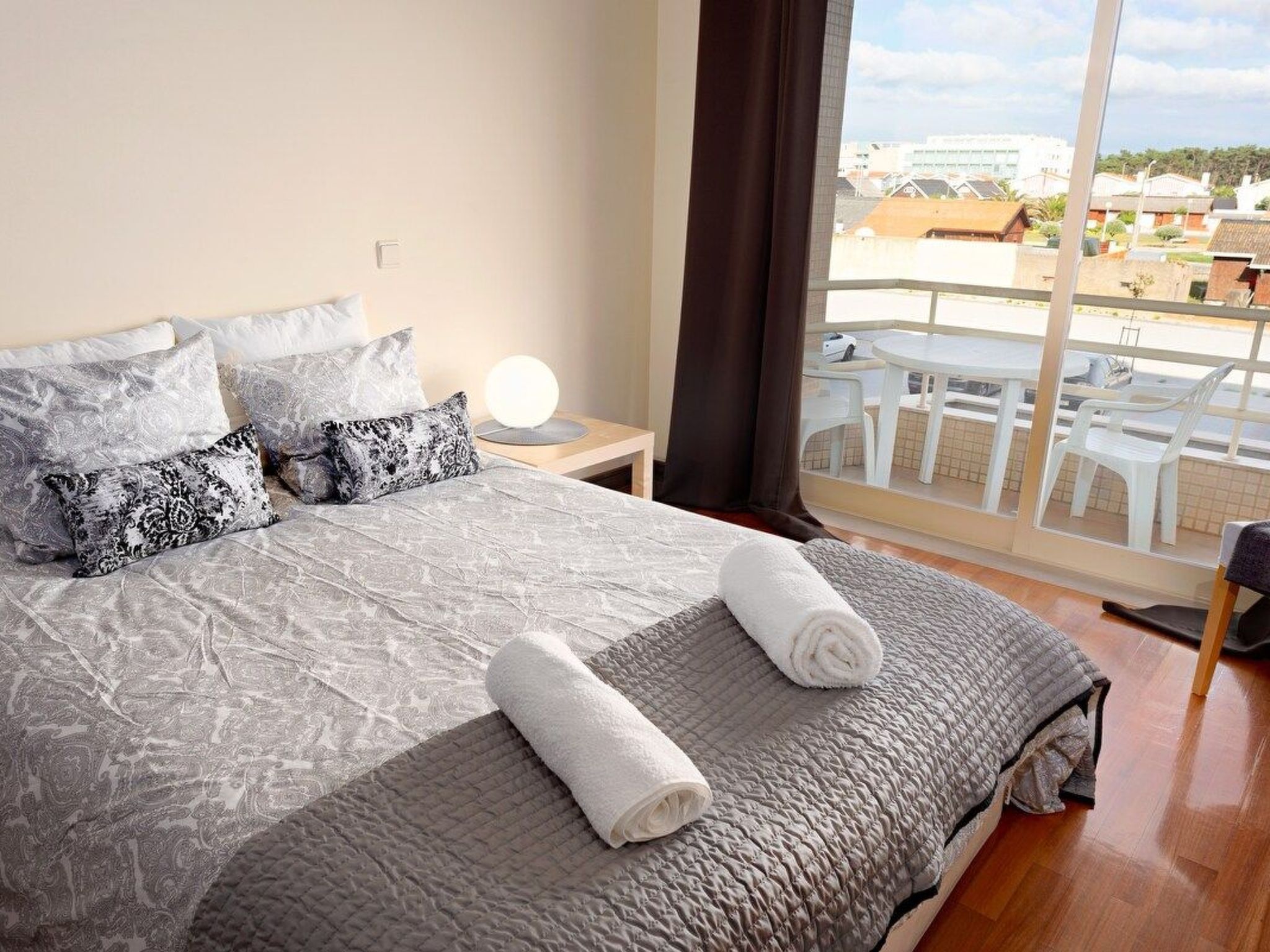 Meerblick Erste Linie mit 2 Pools 2-Inside