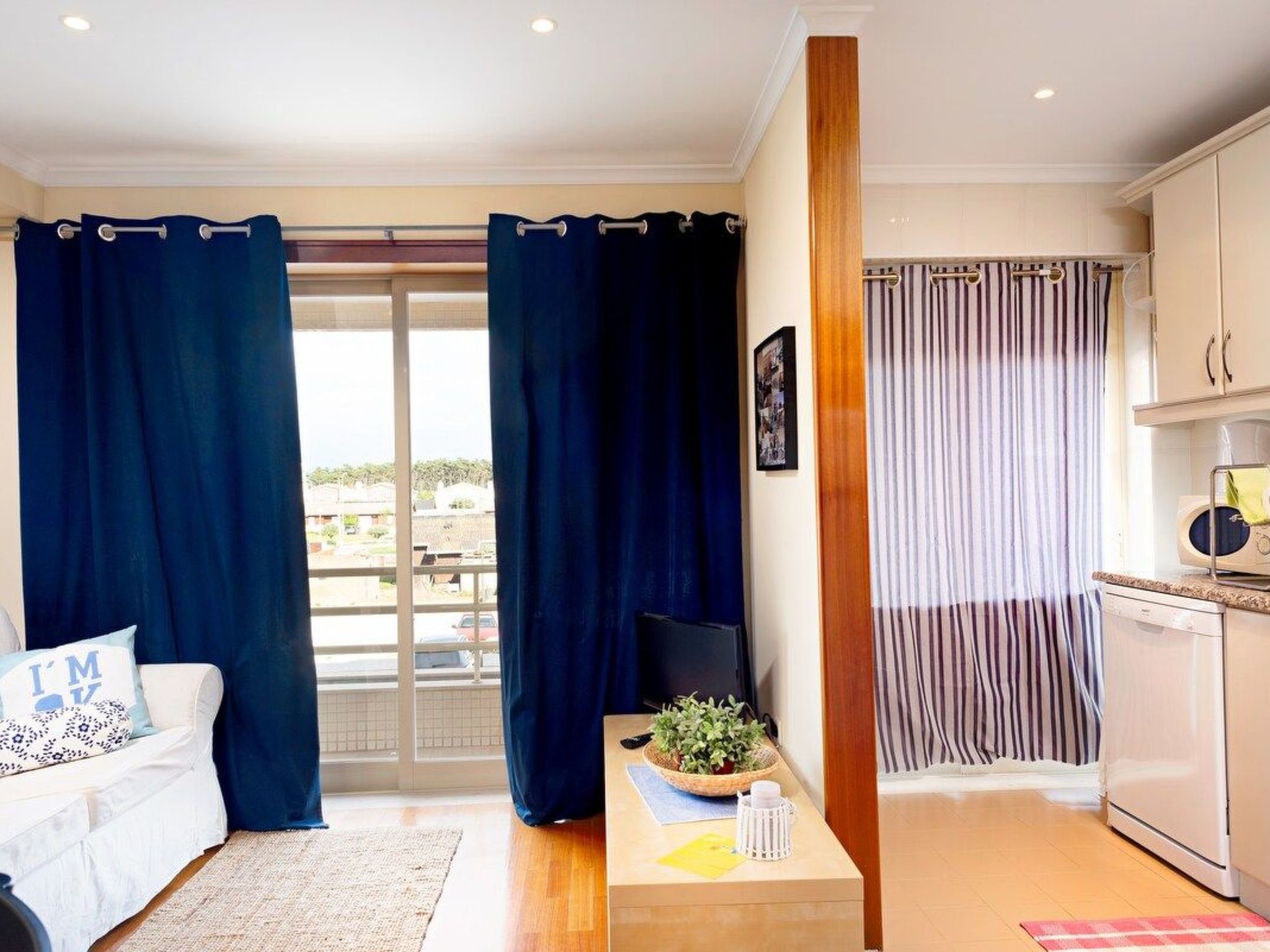 Meerblick Erste Linie mit 2 Pools 2-Inside