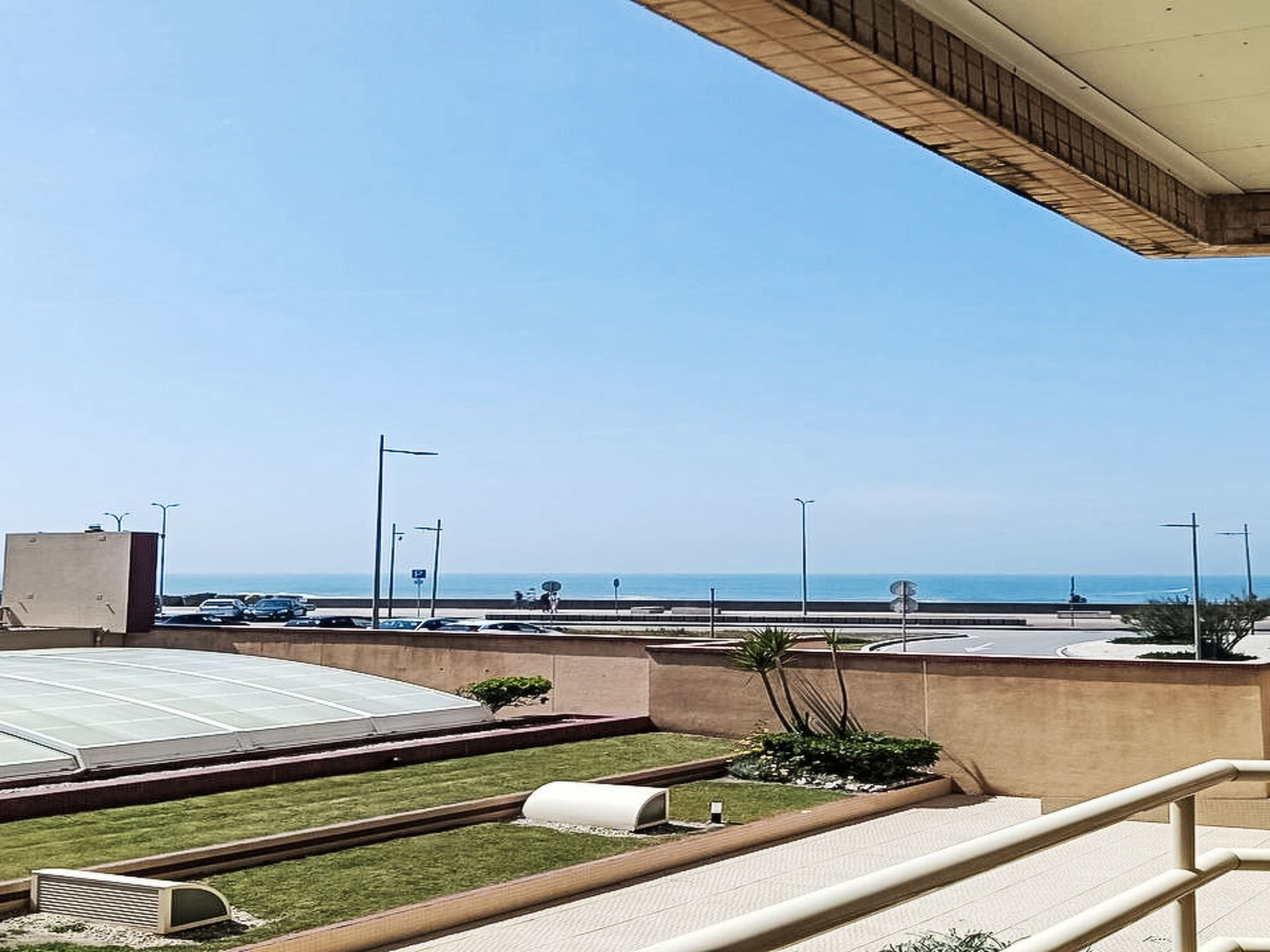 Oceanview First Line with 2 Pools 6 - Buiten