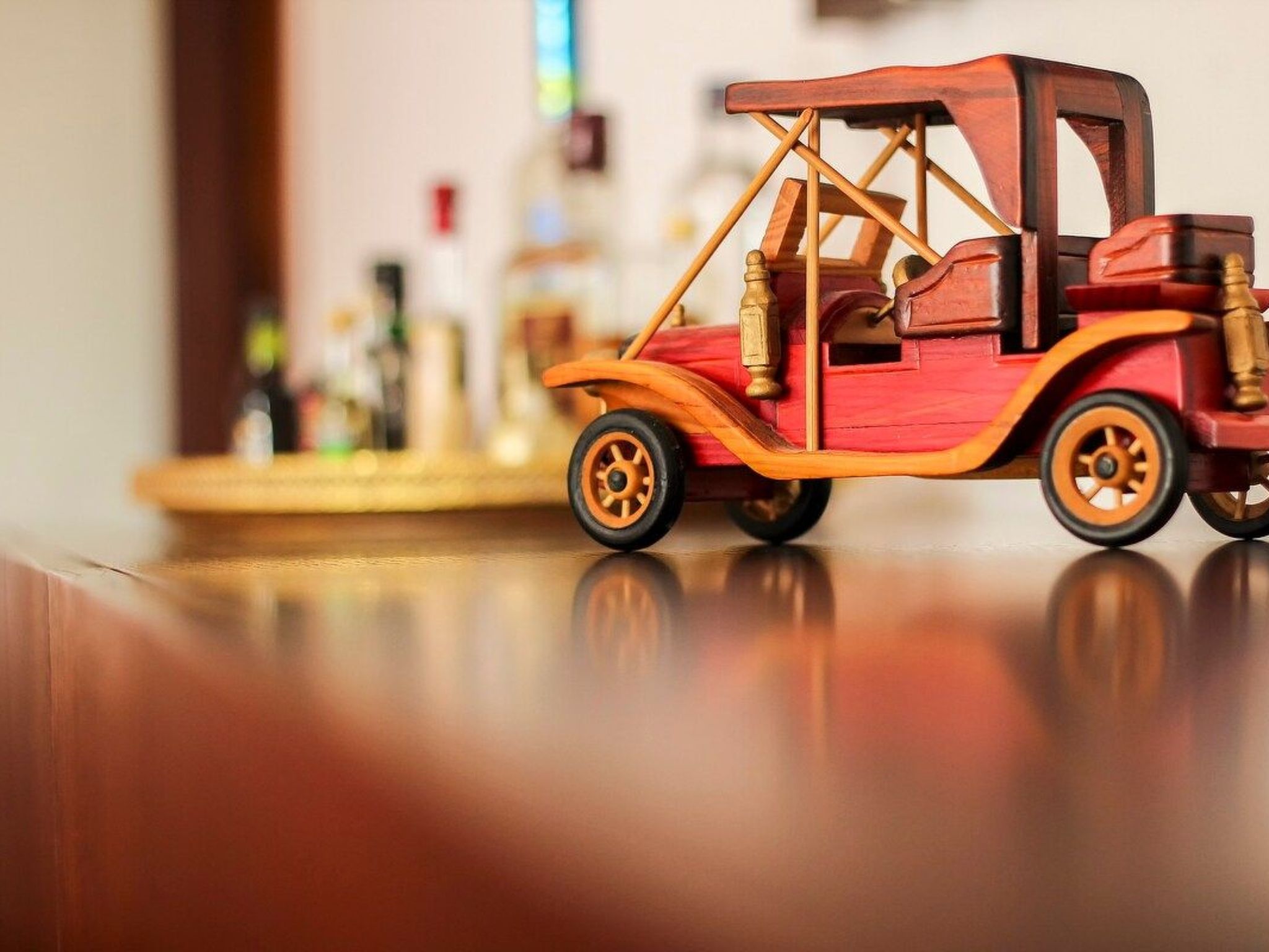 Turmhaus mit freier Garage-Binnen