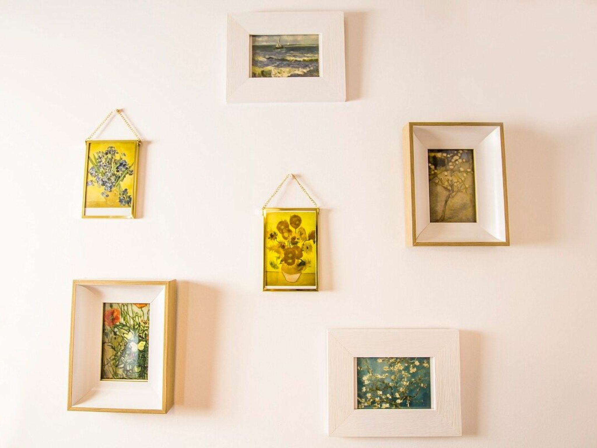 Turmhaus mit freier Garage-Binnen