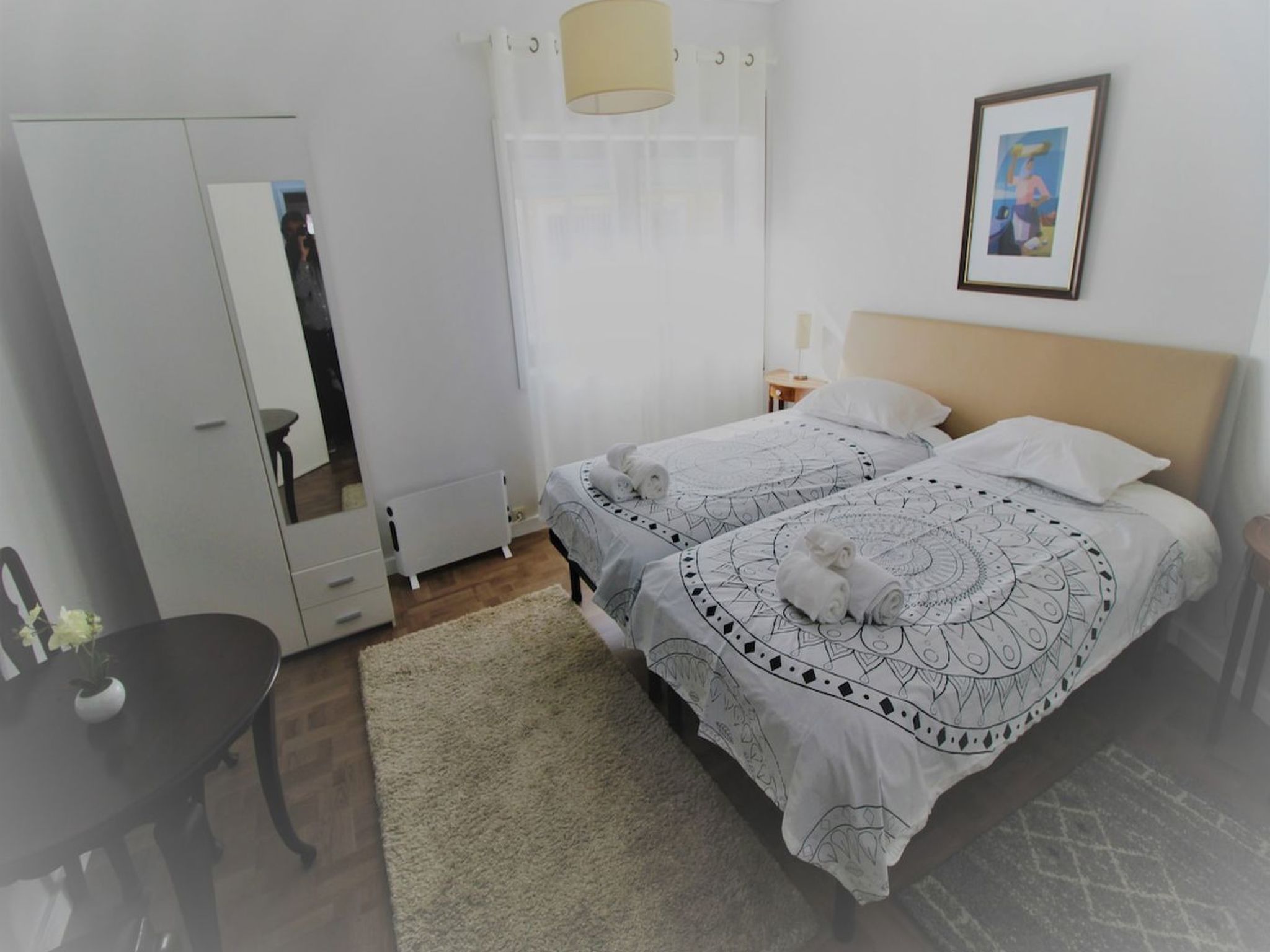 Aveiro Apartment mit Patio-Drinnen