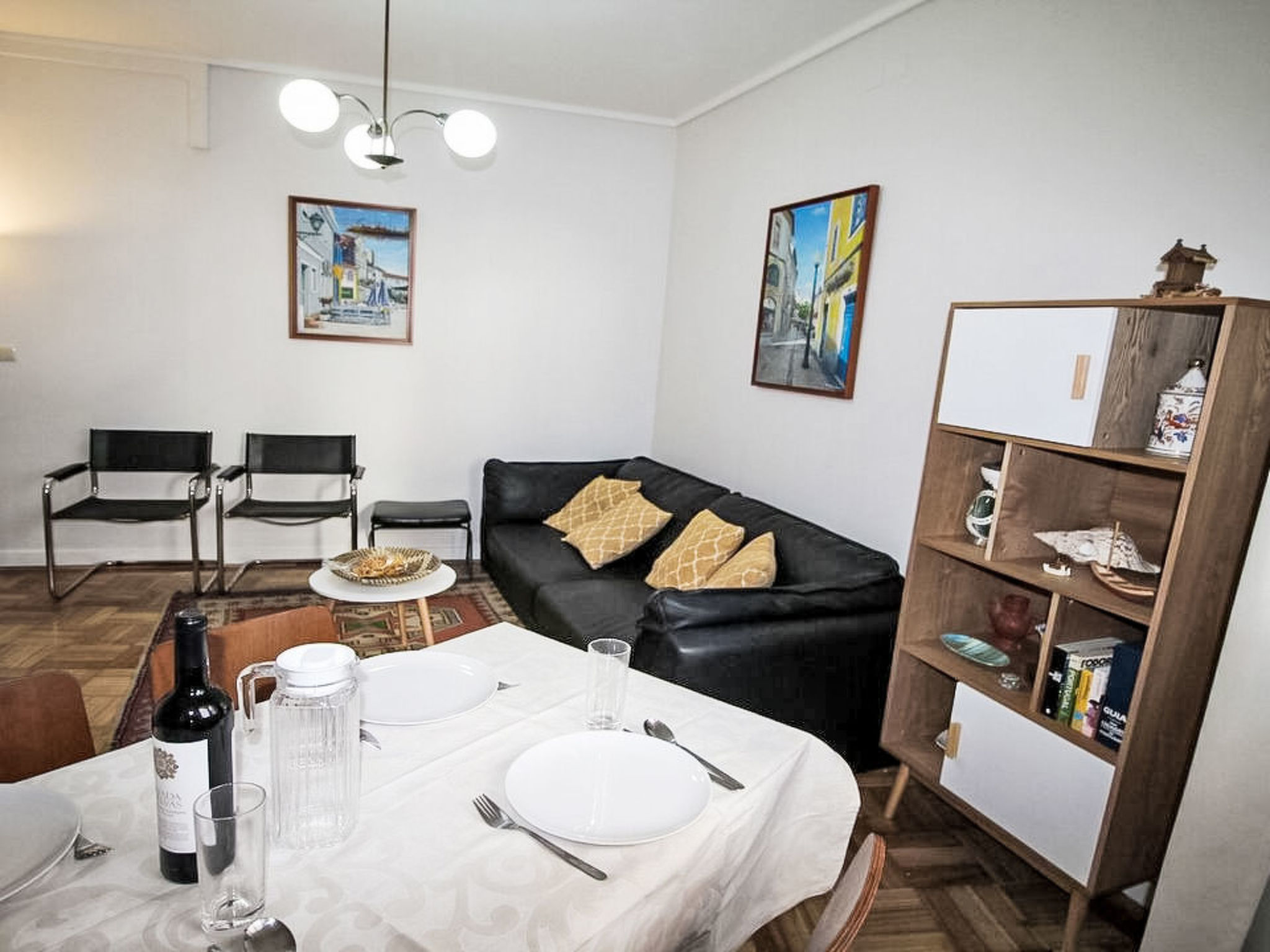 Aveiro Apartment with Patio - Binnen