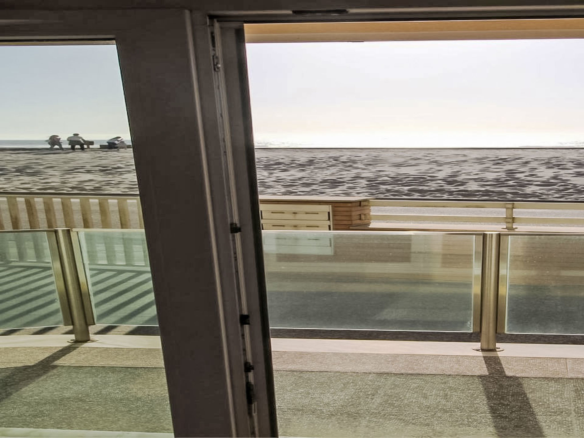 Apartment in Front of the Sea - Buiten
