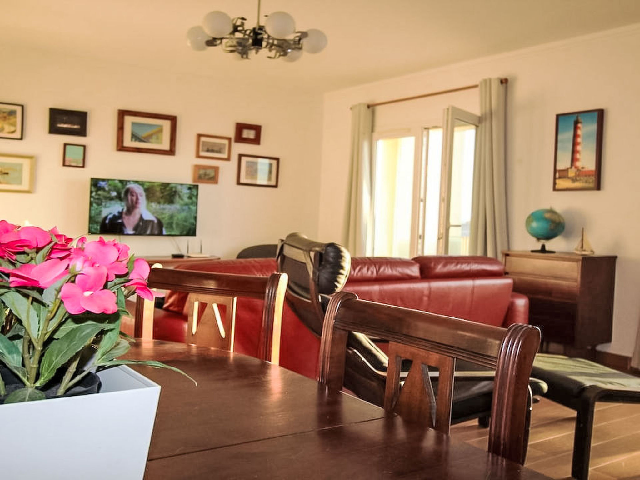 Apartment in Front of the Sea - Binnen
