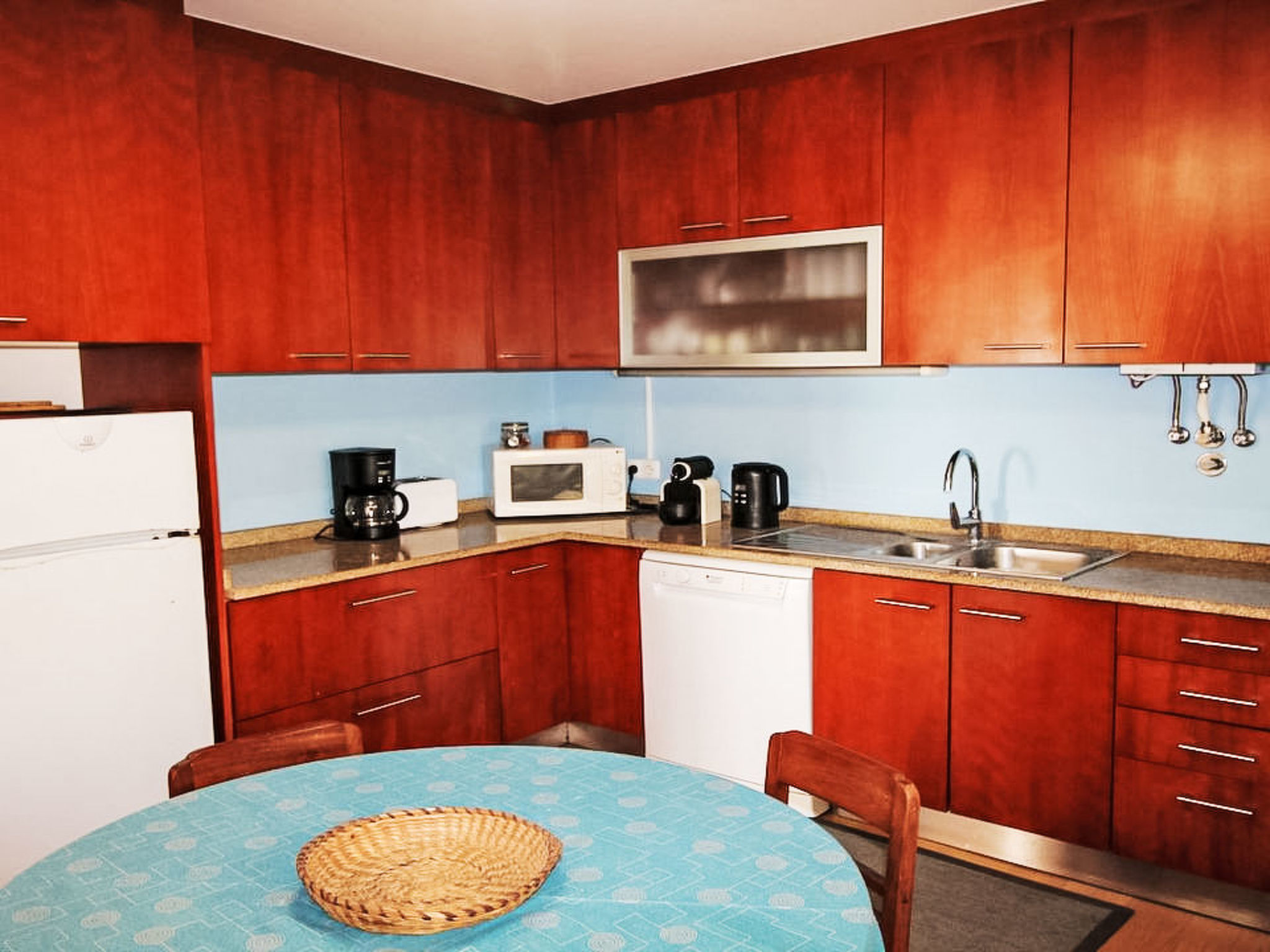Apartment in Front of the Sea - Binnen