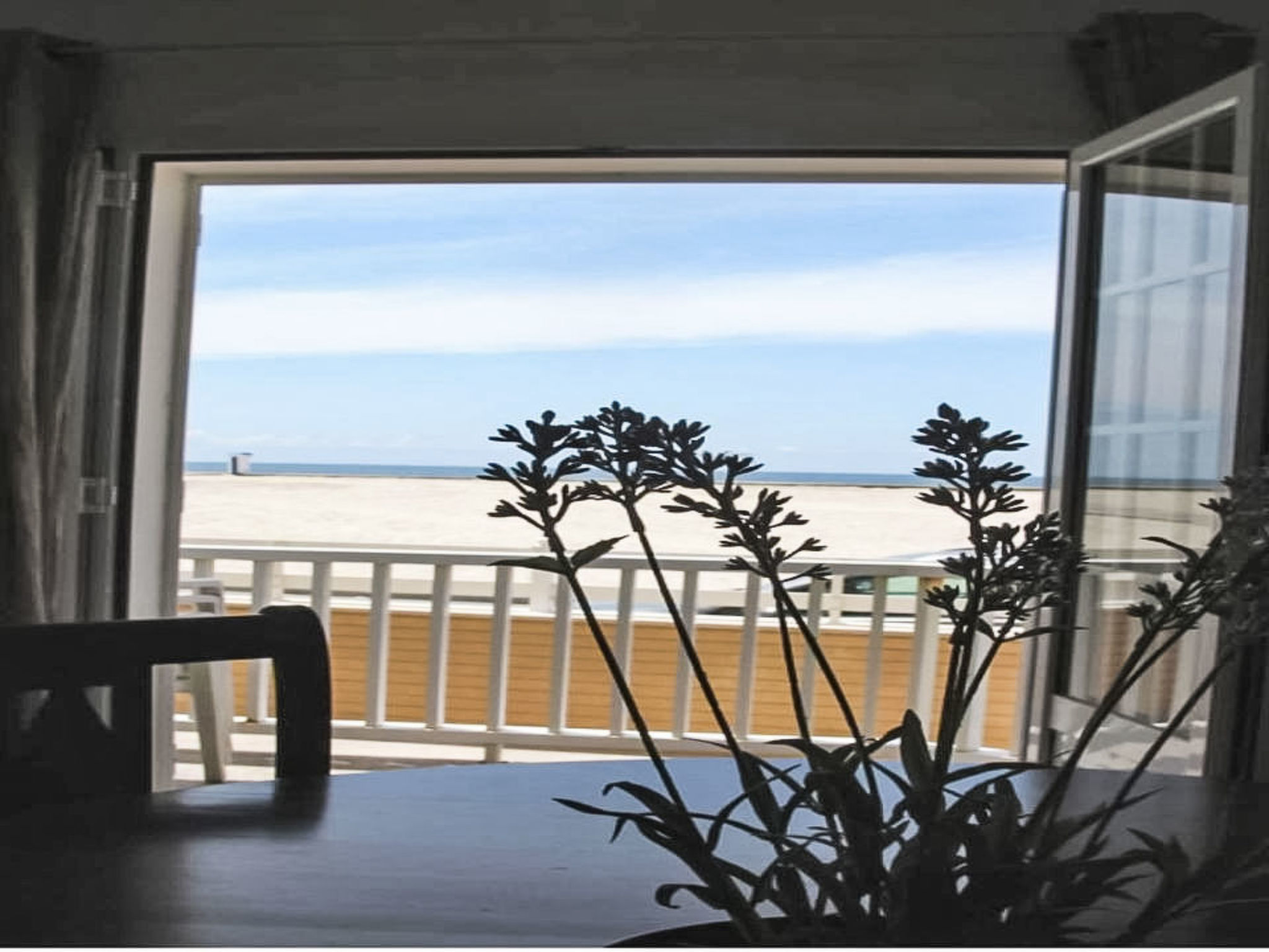 Apartment in Front of the Sea - Buiten