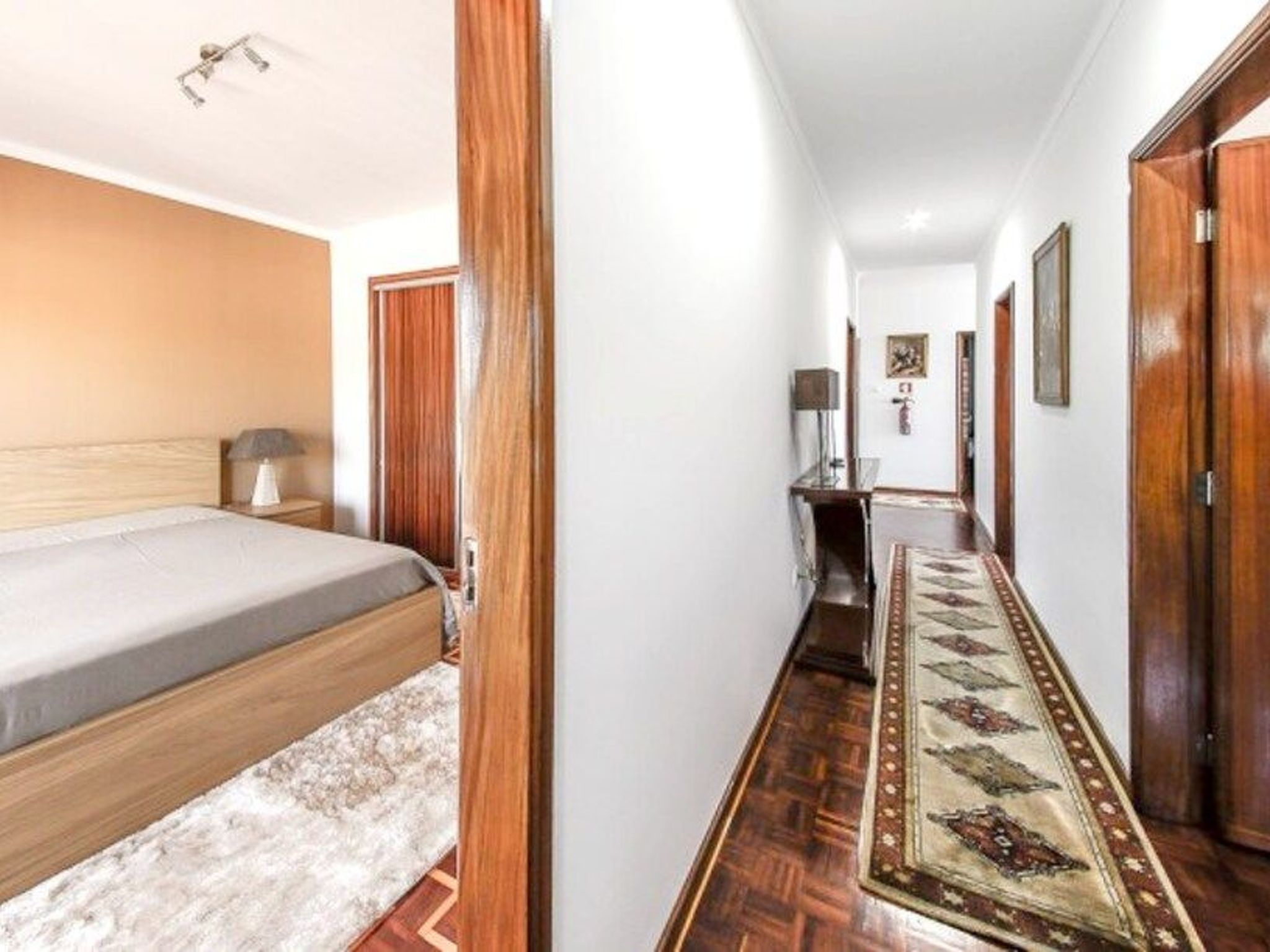 Wunderschöne Villa mit privatem Swimmingpool-Drinnen