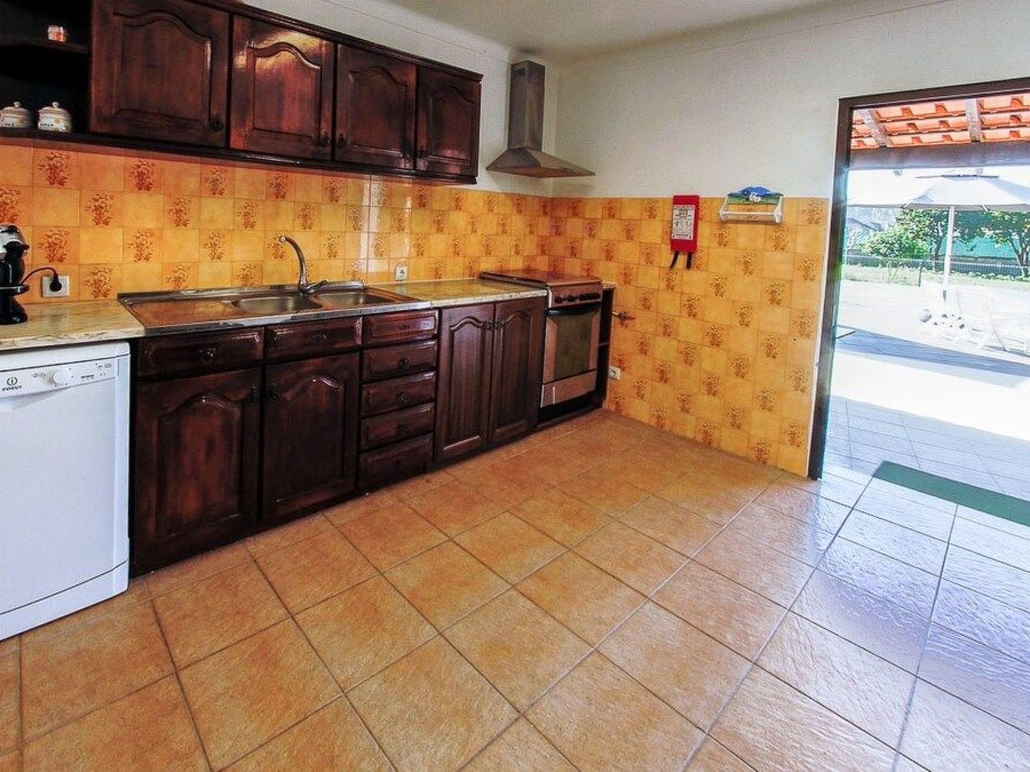 Wunderschöne Villa mit privatem Swimmingpool-Drinnen