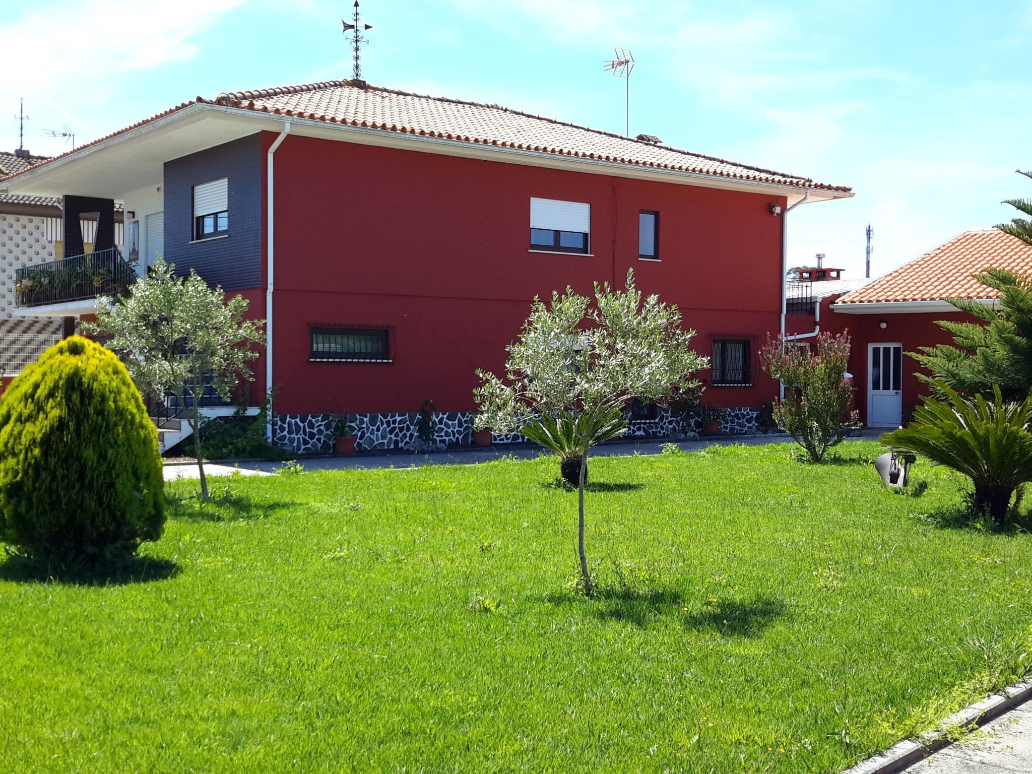 Wunderschöne Villa mit privatem Swimmingpool-Draußen