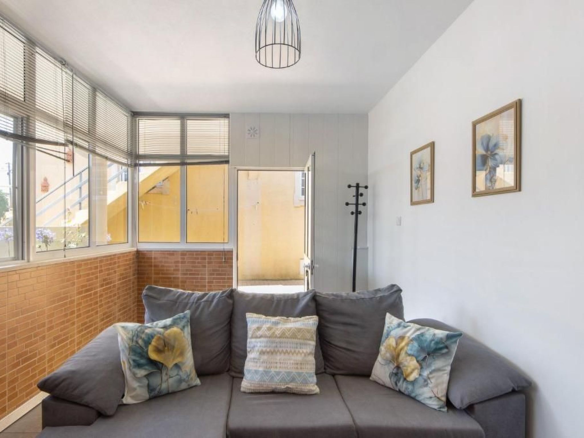 Kleines Paradies in der Nähe des portugiesischen Venedigs 1-Drinnen