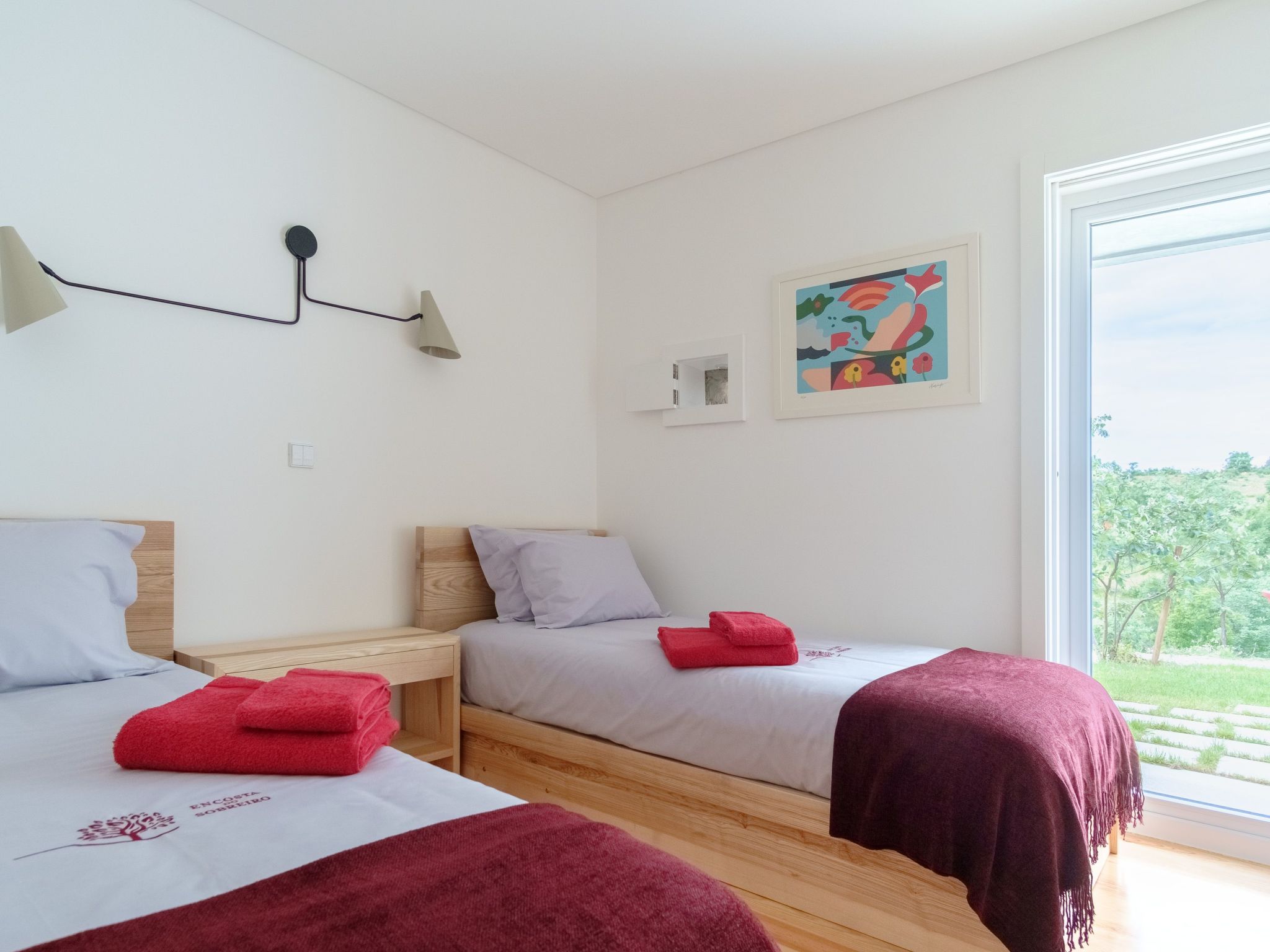 Haus in Vila Soeiro Do Chão mit privatem Parkplatz - Image-tags.info