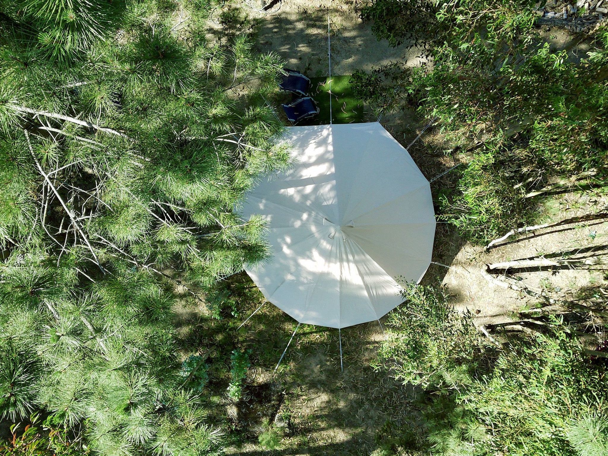 Privates, luxuriöses Glamping mit solarbeheiztem Schwimmbad Tv und Wi-Fi - Draußen