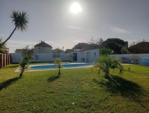 Sfeervol vrijstaand huis met privézwembad in Coimbrão, vlakbij zee - thumbnail 1