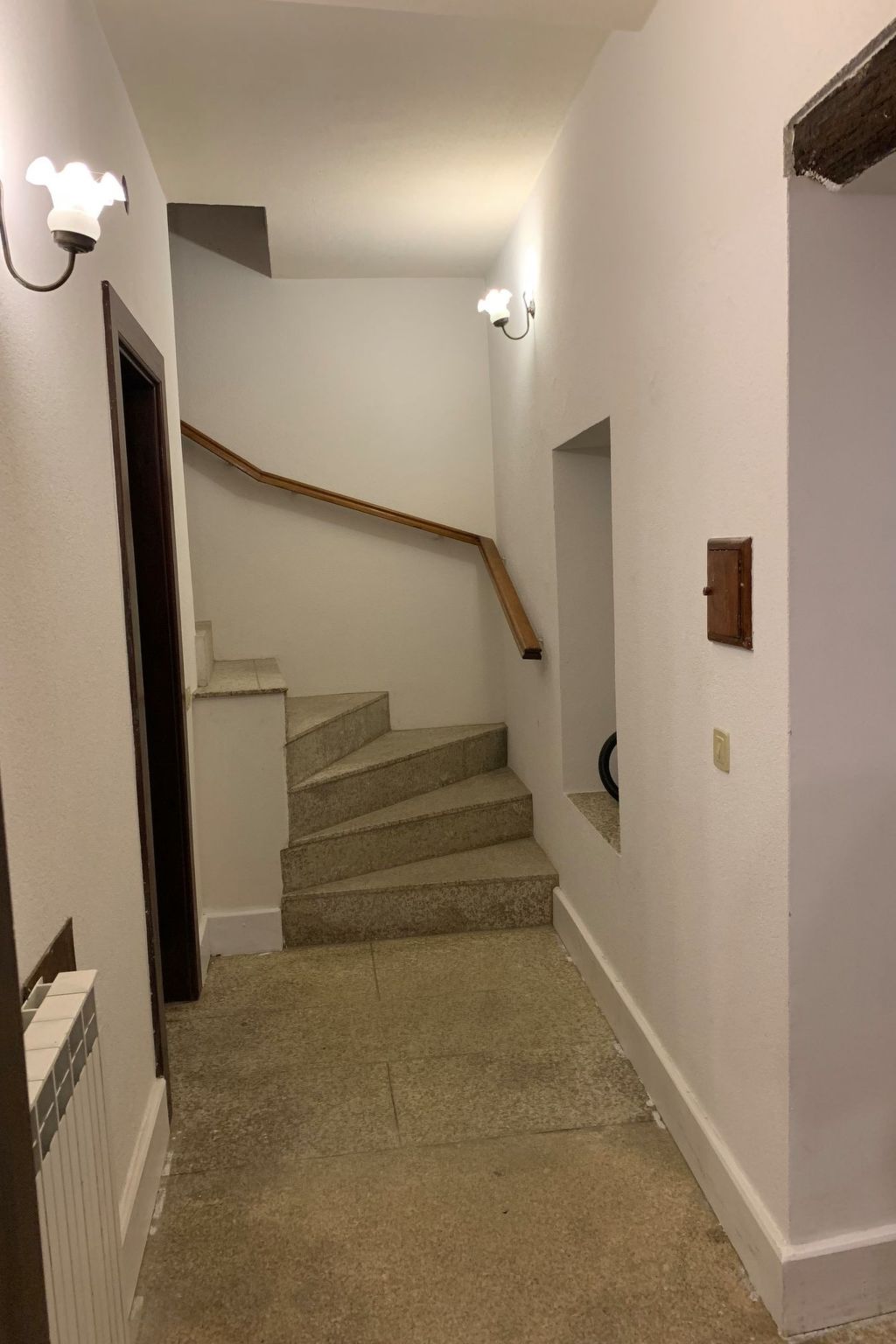 Herrschaftshaus durch die Täler-Binnen