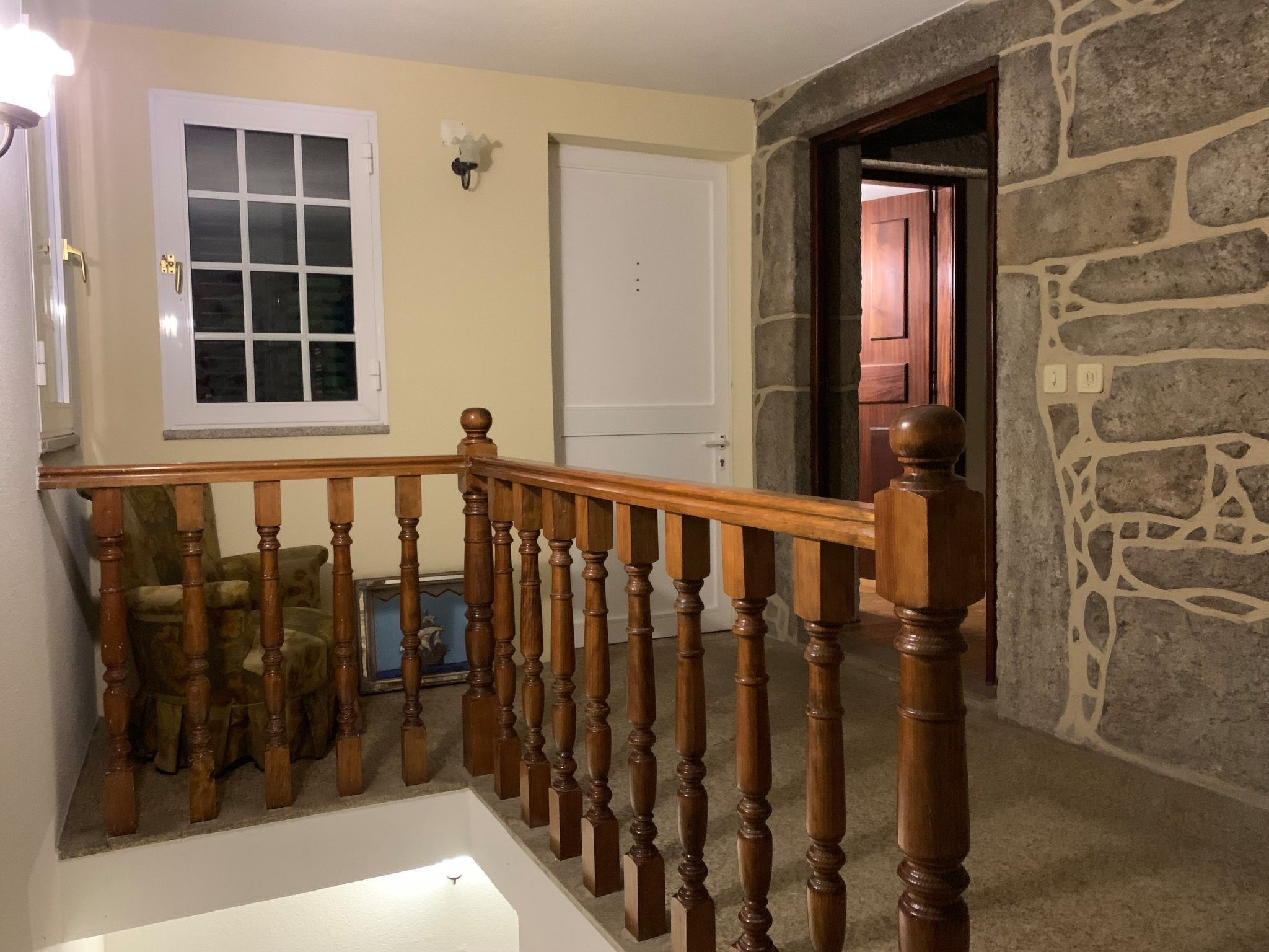 Herrschaftshaus durch die Täler-Binnen