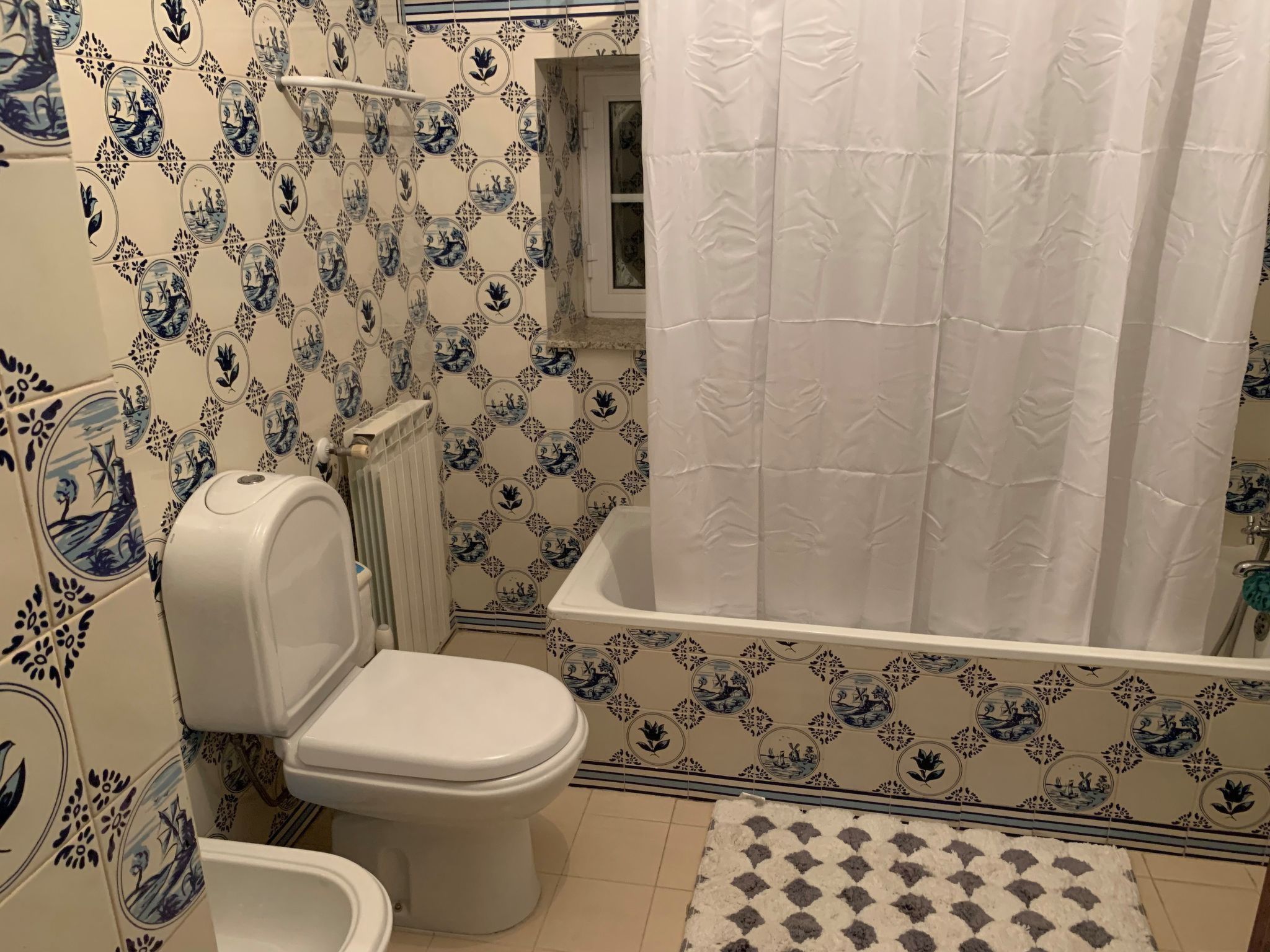 Herrschaftshaus durch die Täler-Binnen