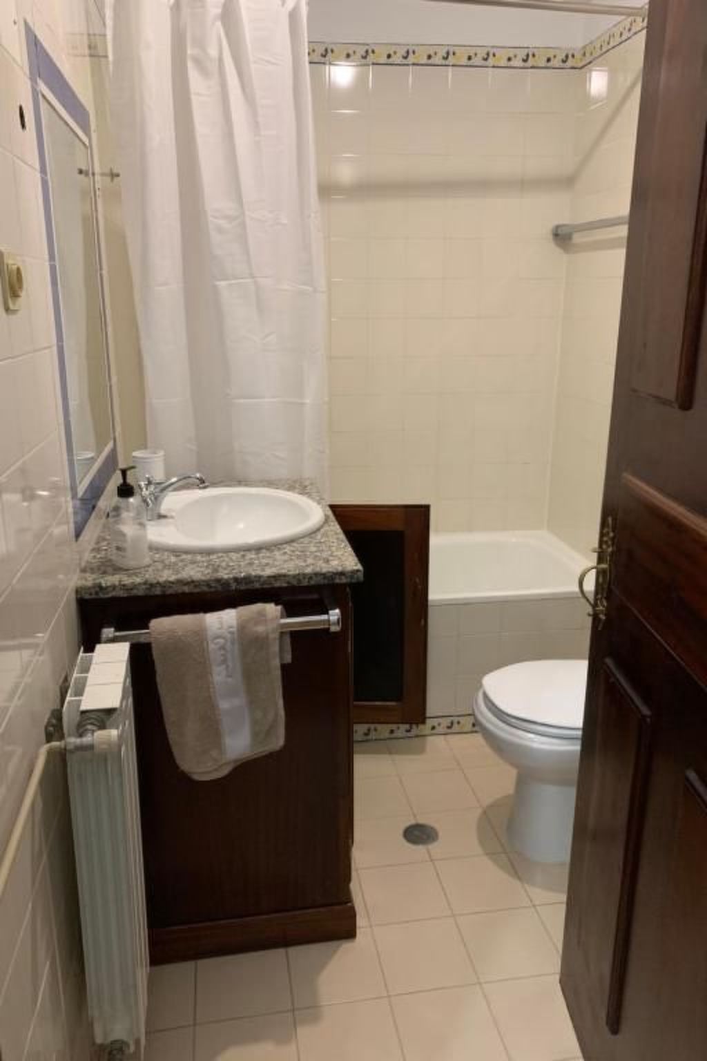 Herrschaftshaus durch die Täler-Image-tags.info