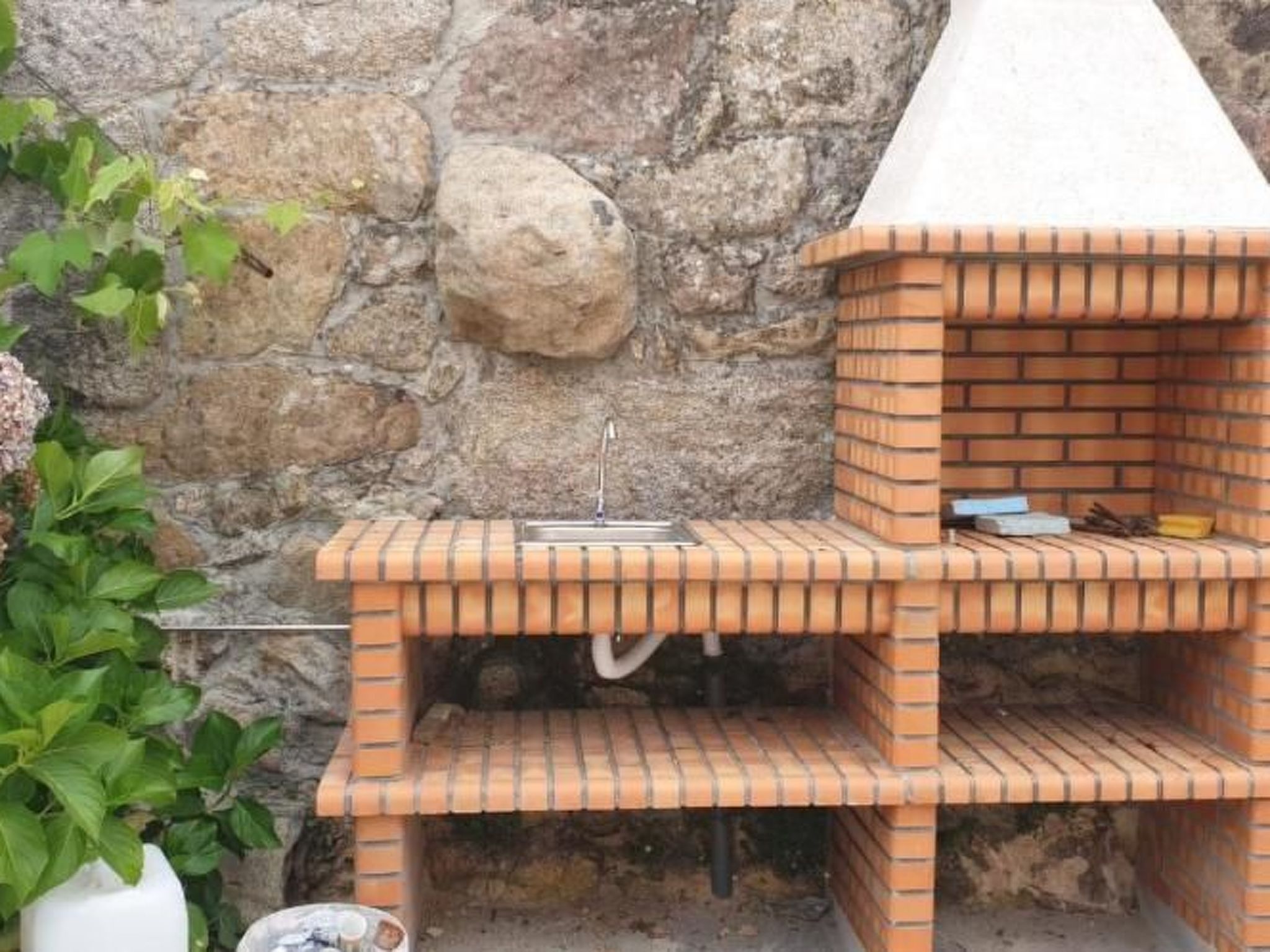 Herrschaftshaus durch die Täler-Buiten