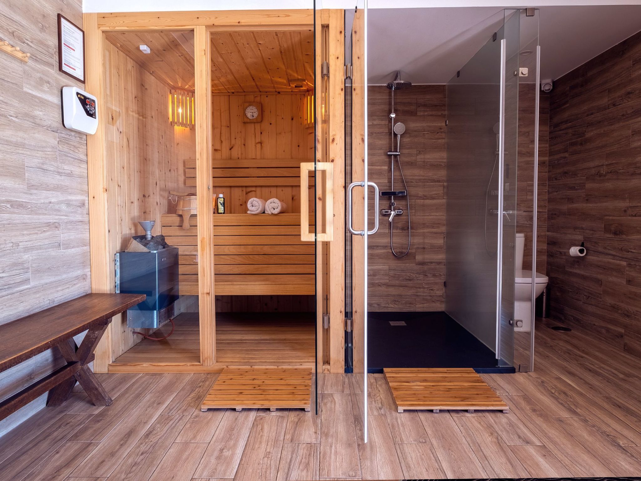 Ferienvilla "Blue Lake House" mit Sauna-Image-tags.info