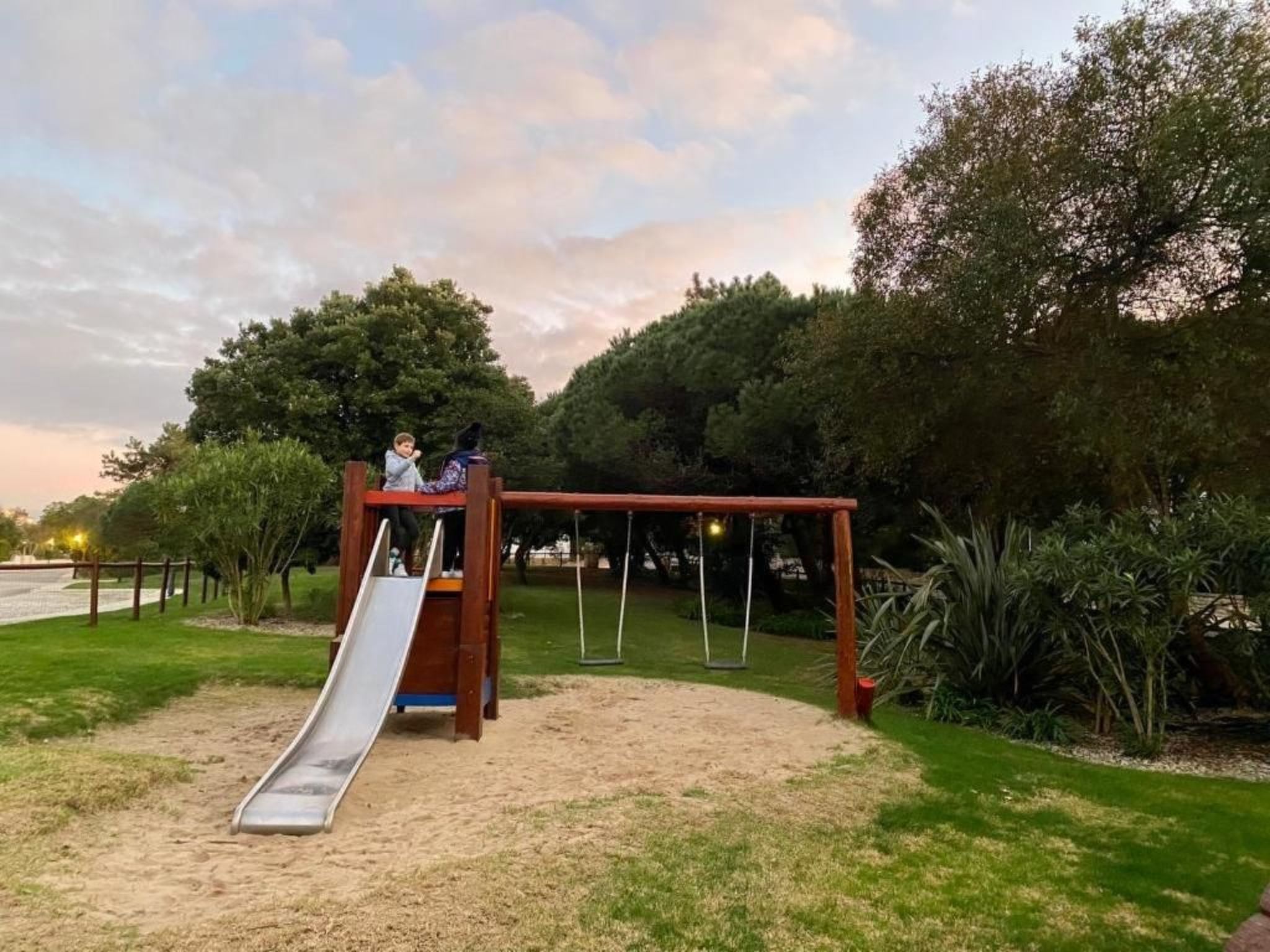 Die Sonne den ganzen Tag-Binnen