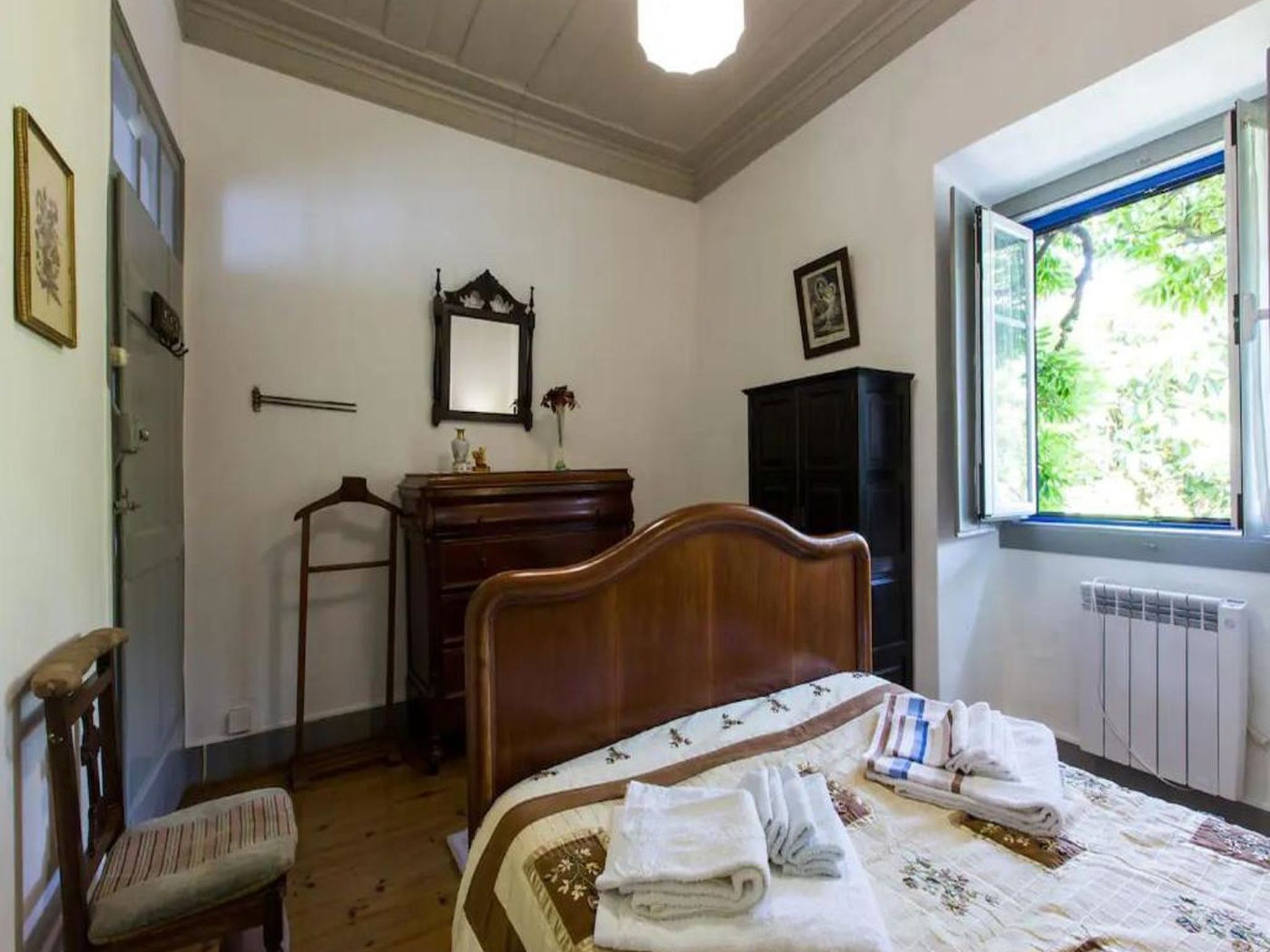 Historisches Haus in der Nähe des historischen Dorfes von Óbidos-Dedans