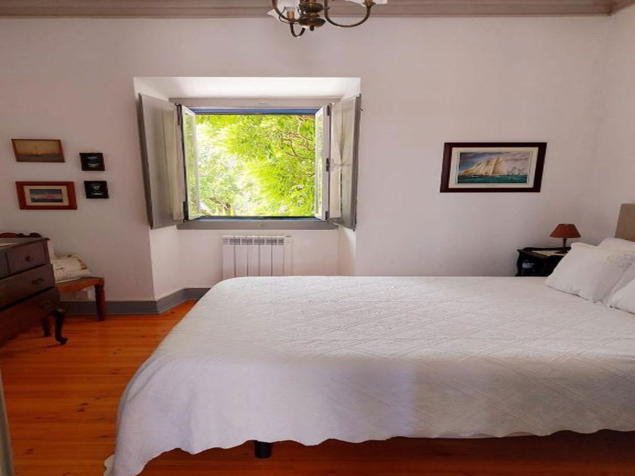 Historisches Haus in der Nähe des historischen Dorfes von Óbidos-Image-tags.info