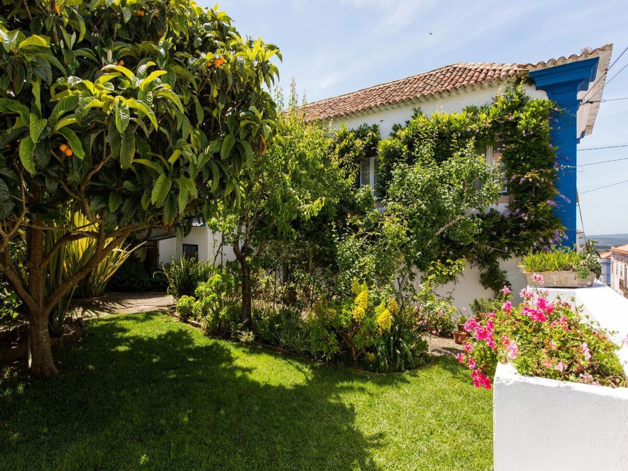 Historisches Haus in der Nähe des historischen Dorfes von Óbidos-Image-tags.info