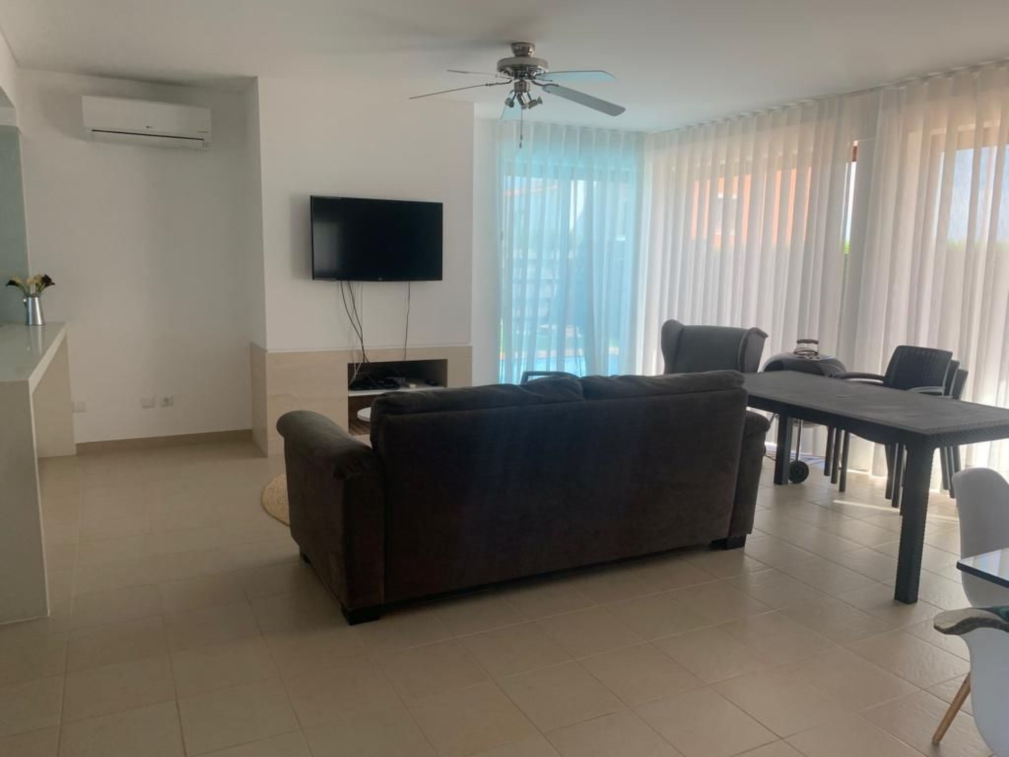 Lagoon Pearl Modernes Haus mit privatem Pool 1-Dedans