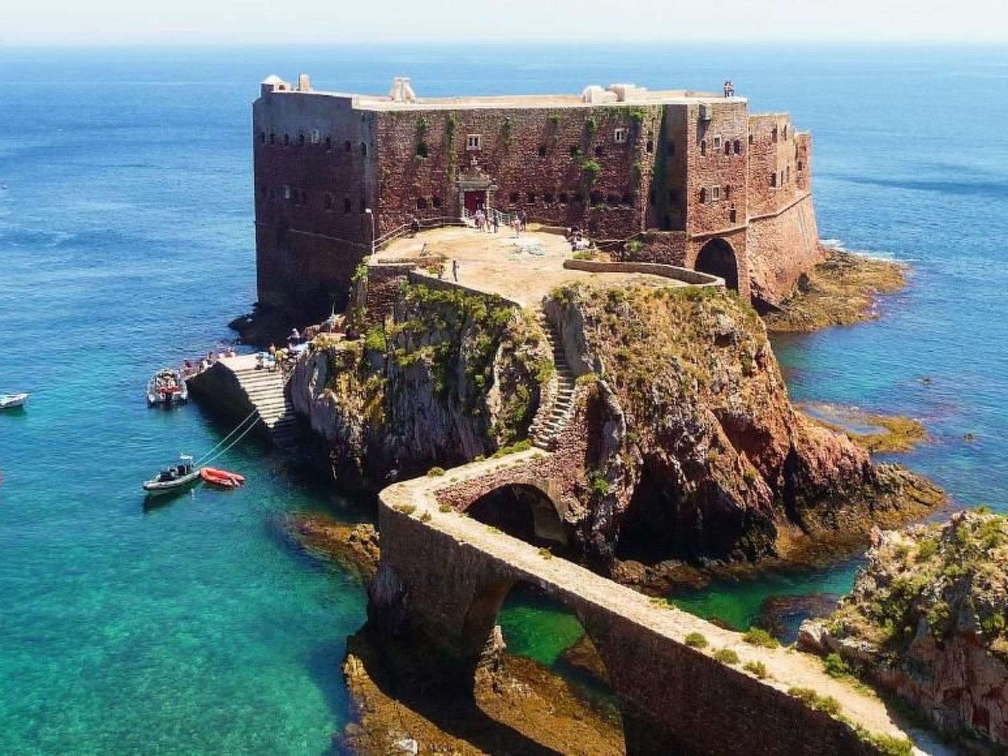 Haus in Praia Pedras Del Rey mit 3 Swimmingpools 5-Binnen