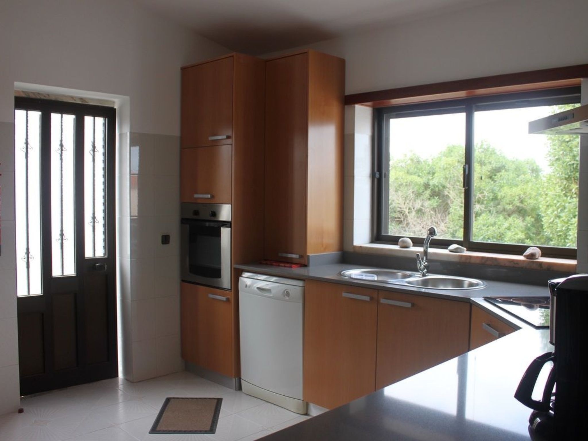 Strandhaus mit beheiztem Pool-Binnen