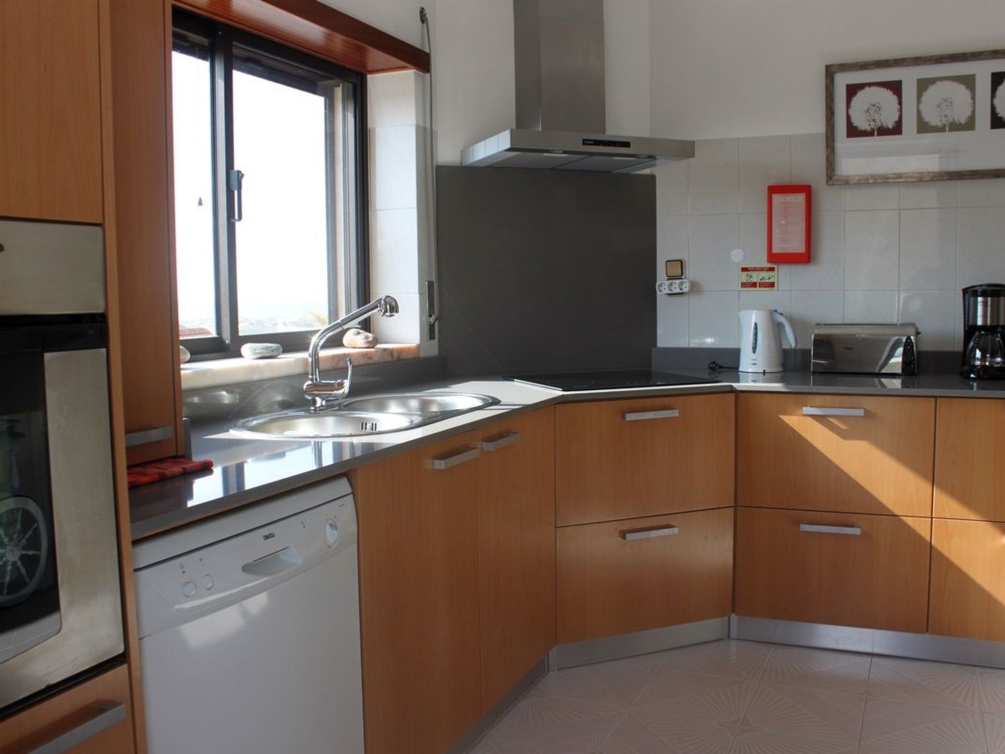 Strandhaus mit beheiztem Pool-Binnen