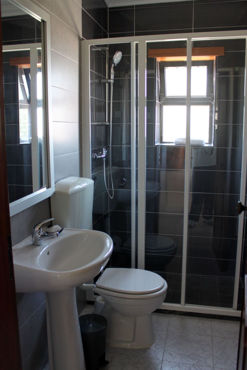 Strandhaus mit beheiztem Pool-Binnen