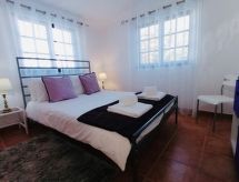 Luxuriöse Villa nur wenige Schritte vom Strand entfernt