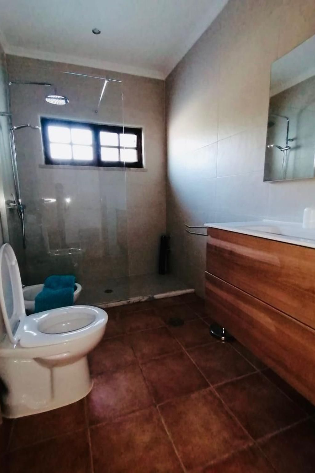 Luxuriöse Villa nur wenige Schritte vom Strand entfernt-Image-tags.info