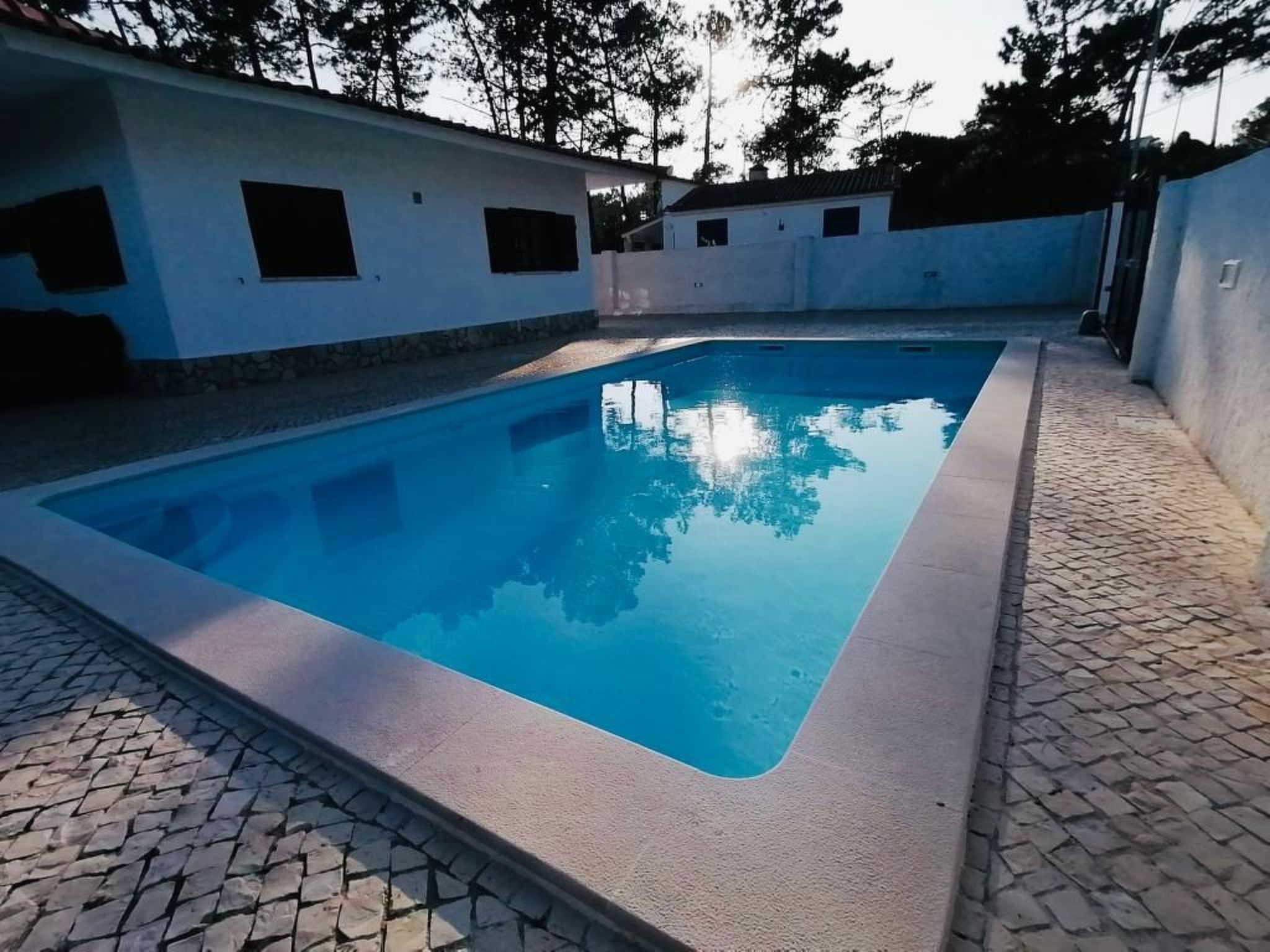 Luxuriöse Villa nur wenige Schritte vom Strand entfernt-Image-tags.info