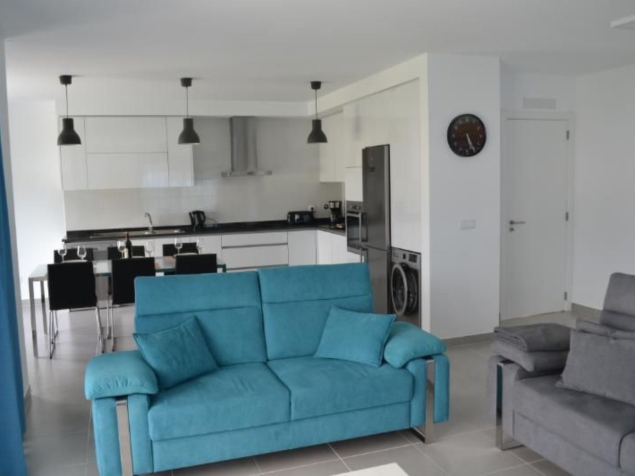 Neue moderne Villa mit privatem Pool-Binnen