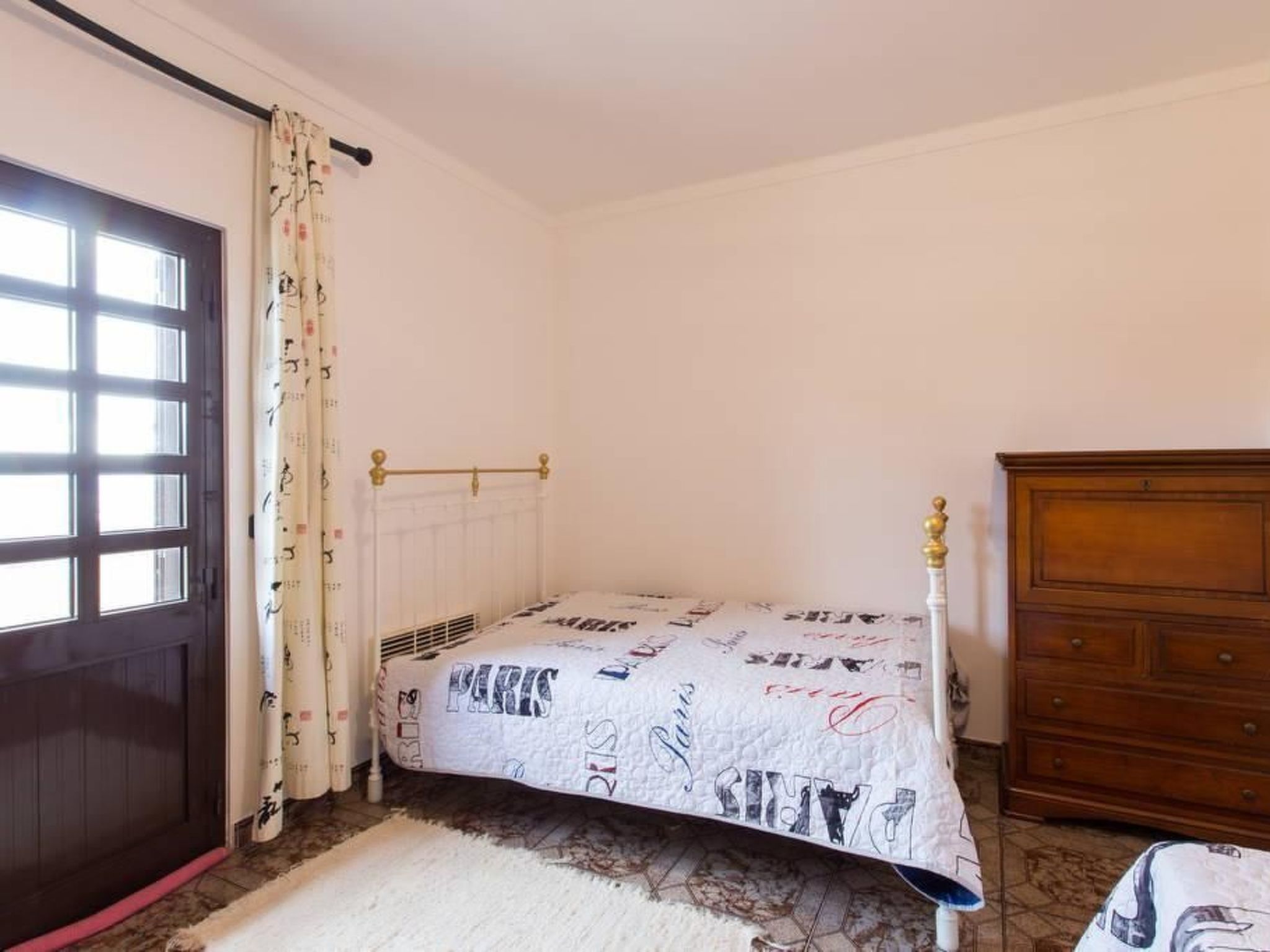 Terrassenhaus mit privatem Pool in Nazaré-Dedans