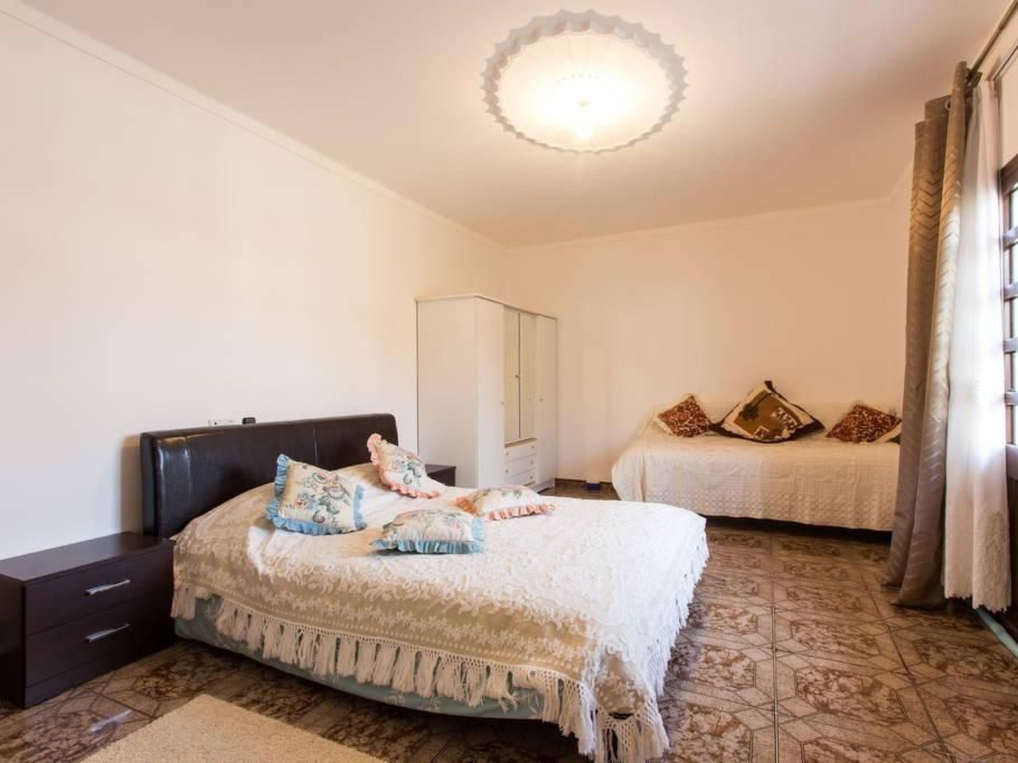 Terrassenhaus mit privatem Pool in Nazaré-Dedans