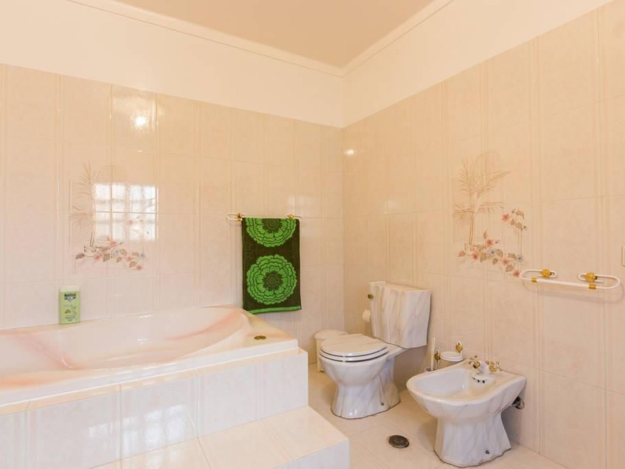 Terrassenhaus mit privatem Pool in Nazaré-Dedans