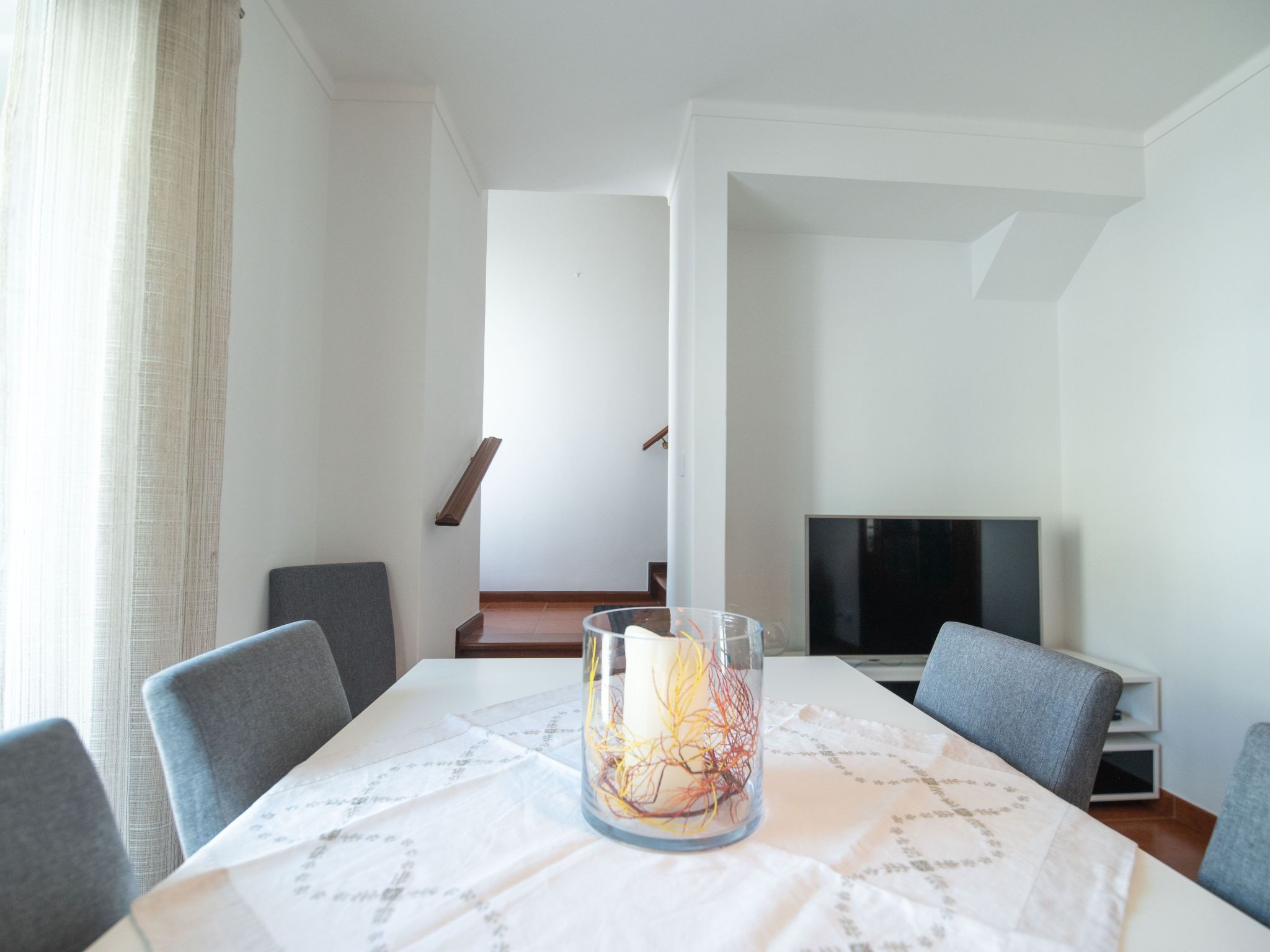 Mit Blick auf das Wasser