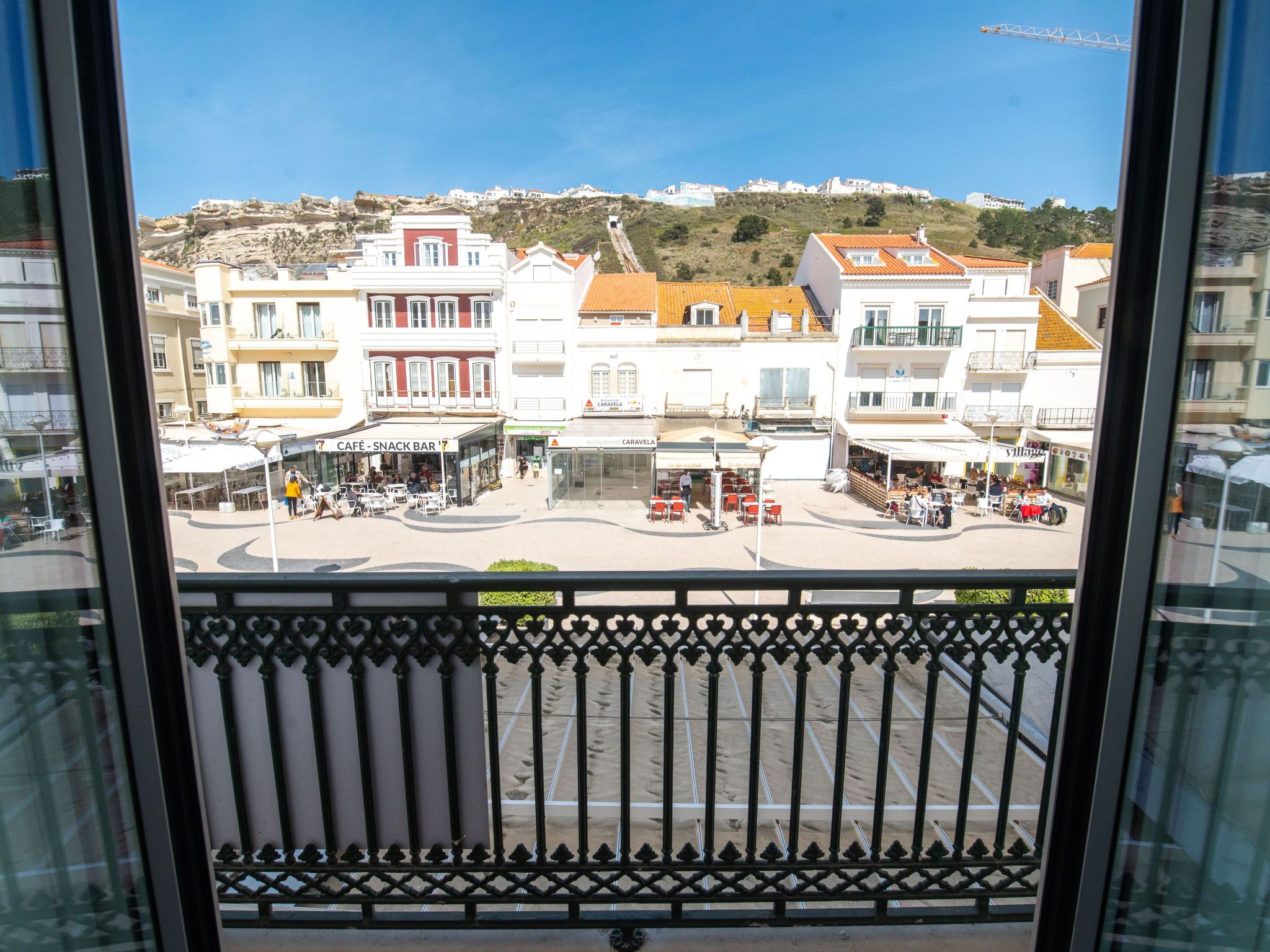 Mit Blick auf das Wasser-Buiten