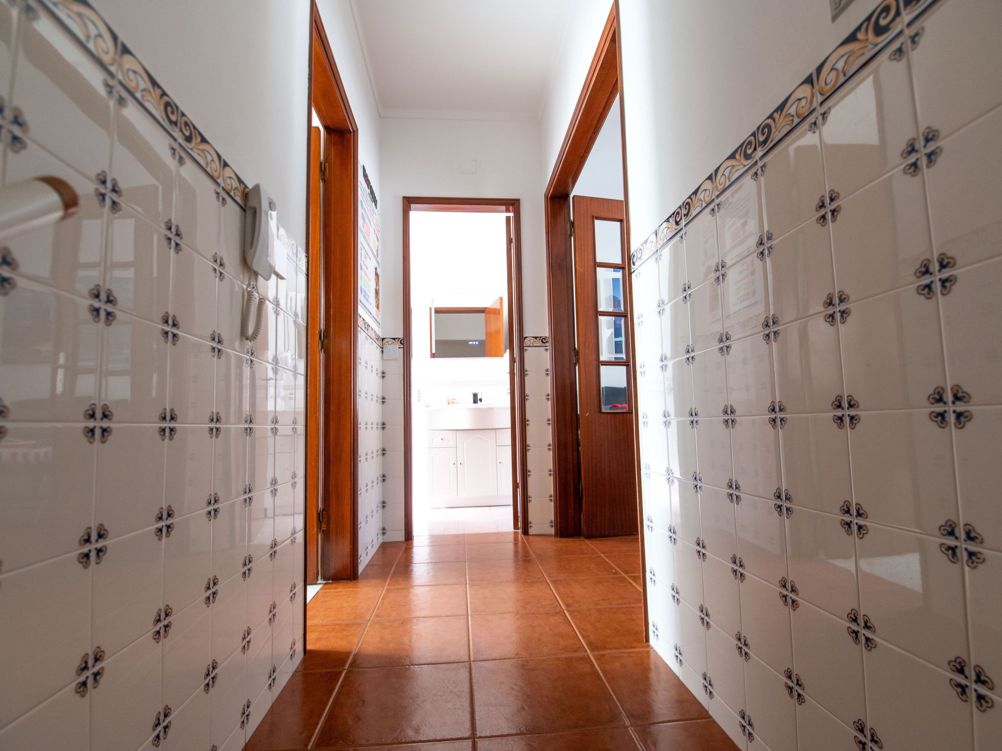 Mit Blick auf das Wasser-Image-tags.info