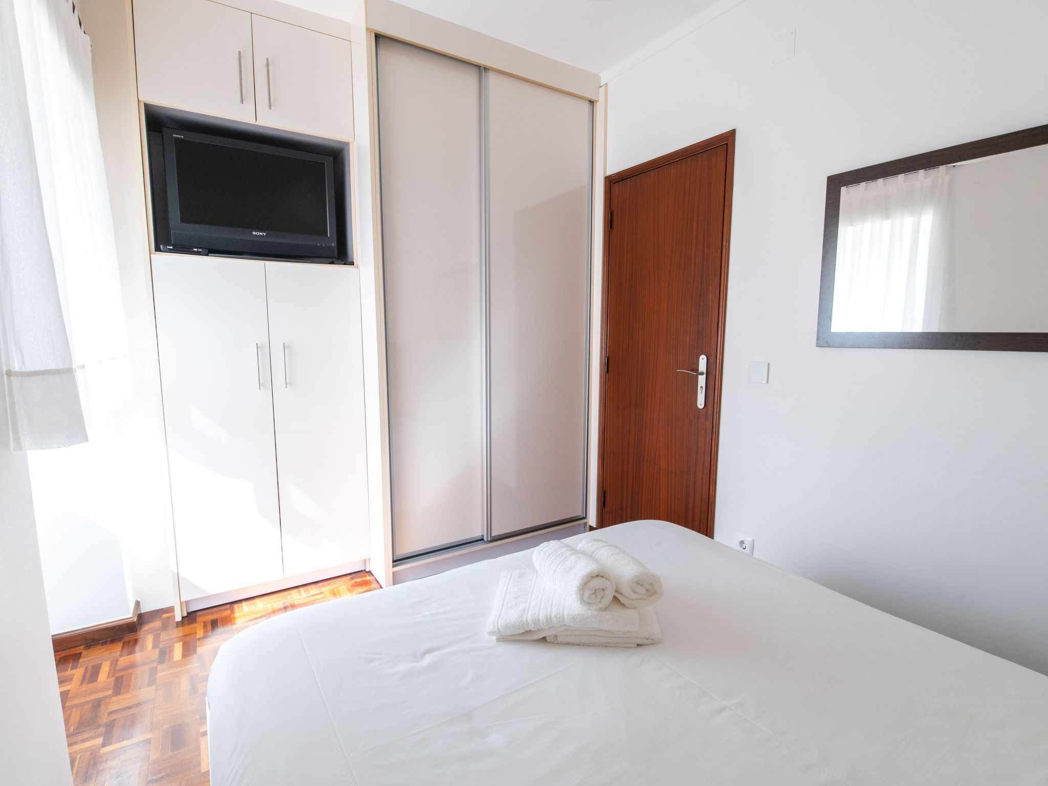 Mit Blick auf das Wasser-Binnen