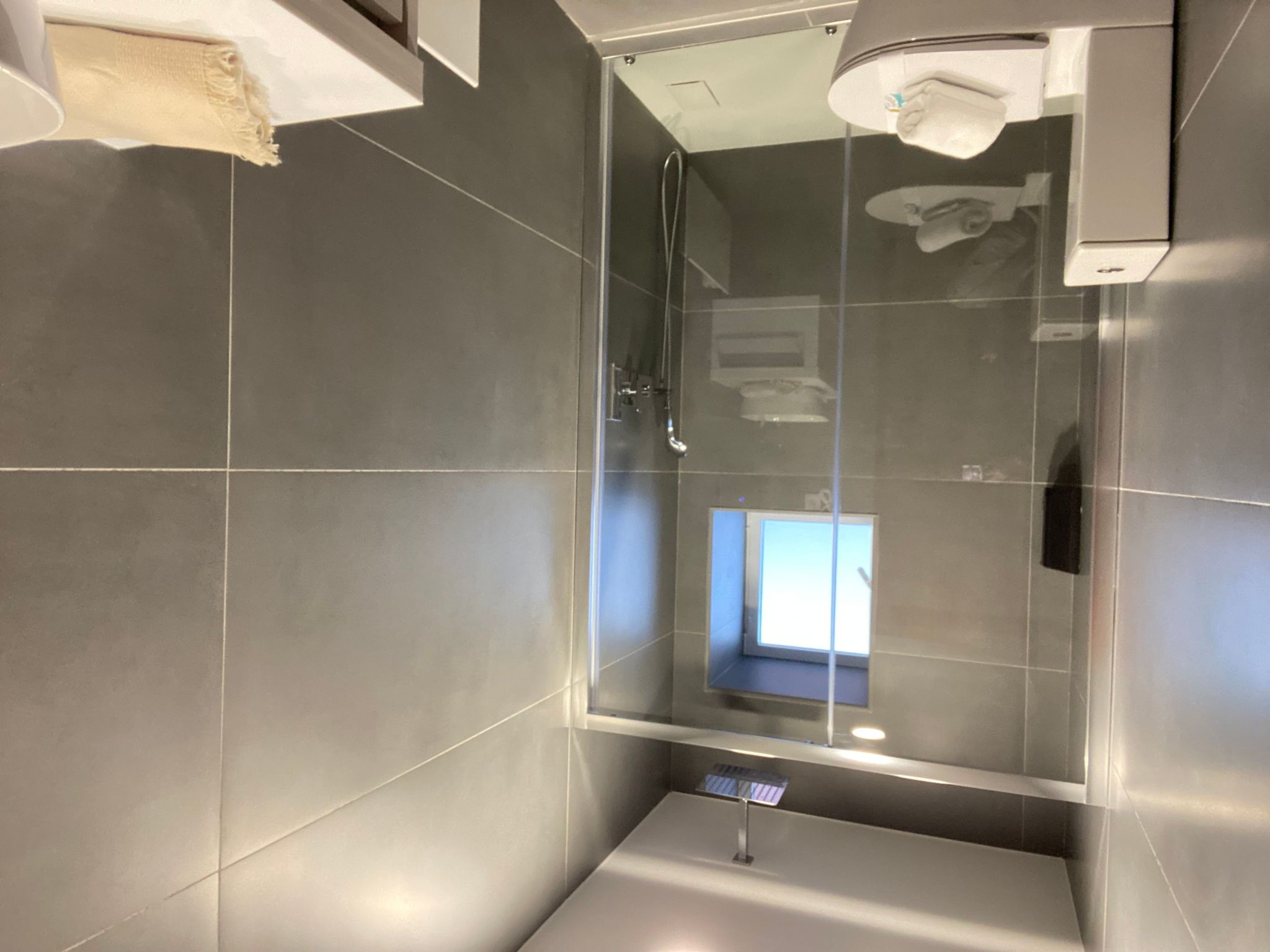 Mit Blick auf das Wasser-Image-tags.info