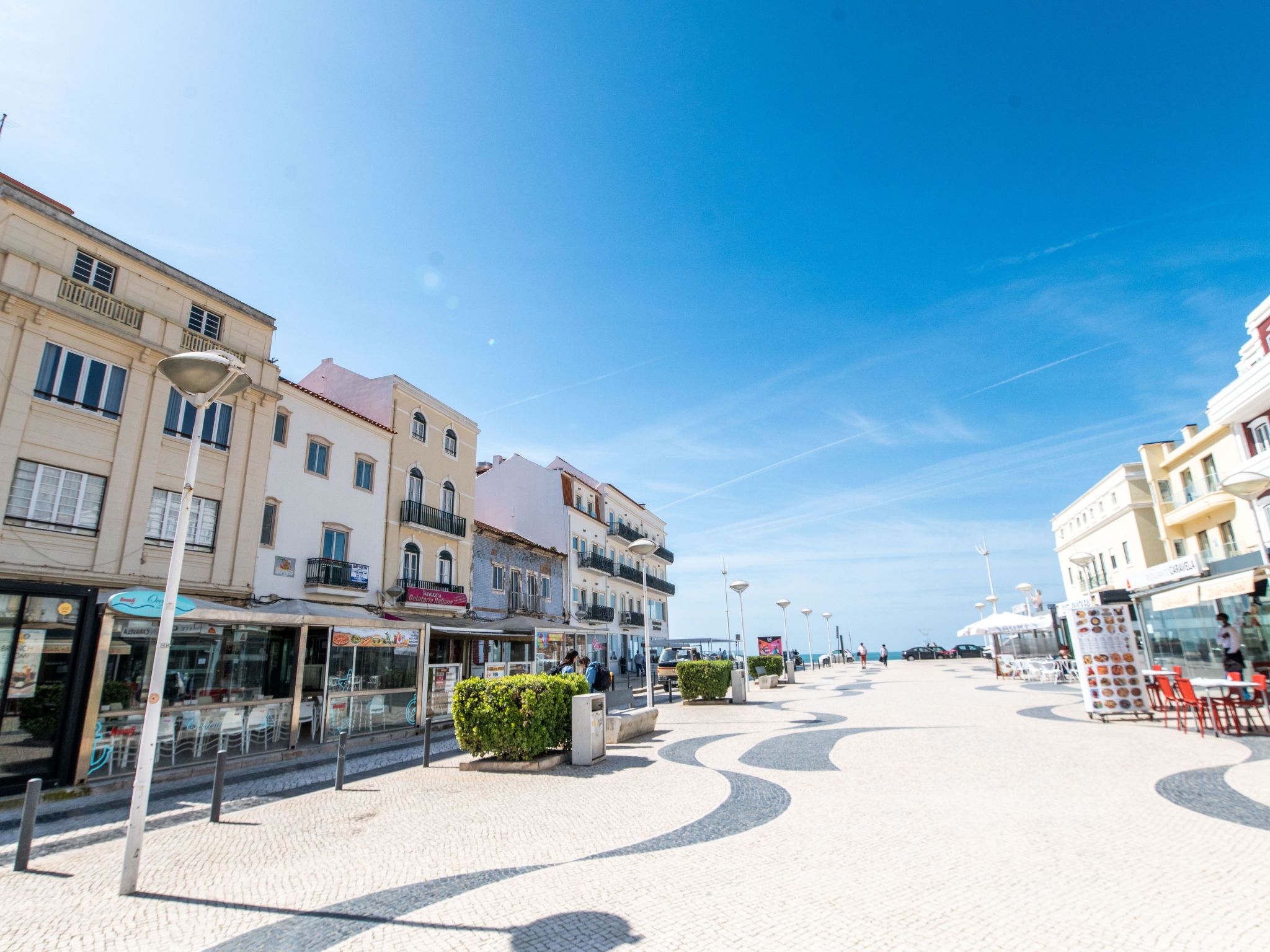 Mit Blick auf das Wasser-Buiten